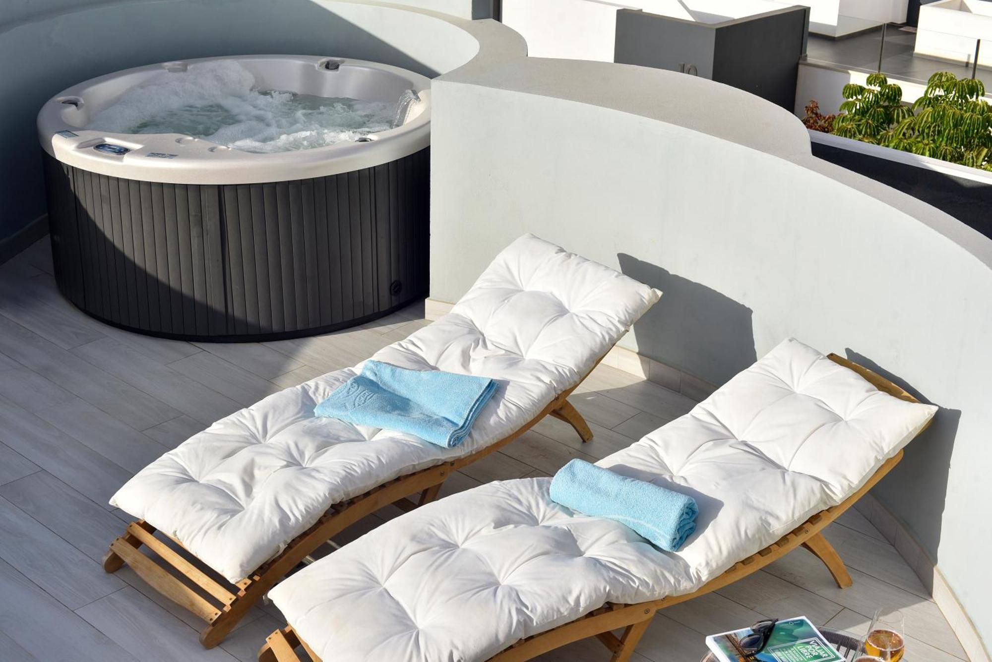 Luxury Aparment In Casilla De Costa With Jacuzzi- Follow The Sun Apartamento *