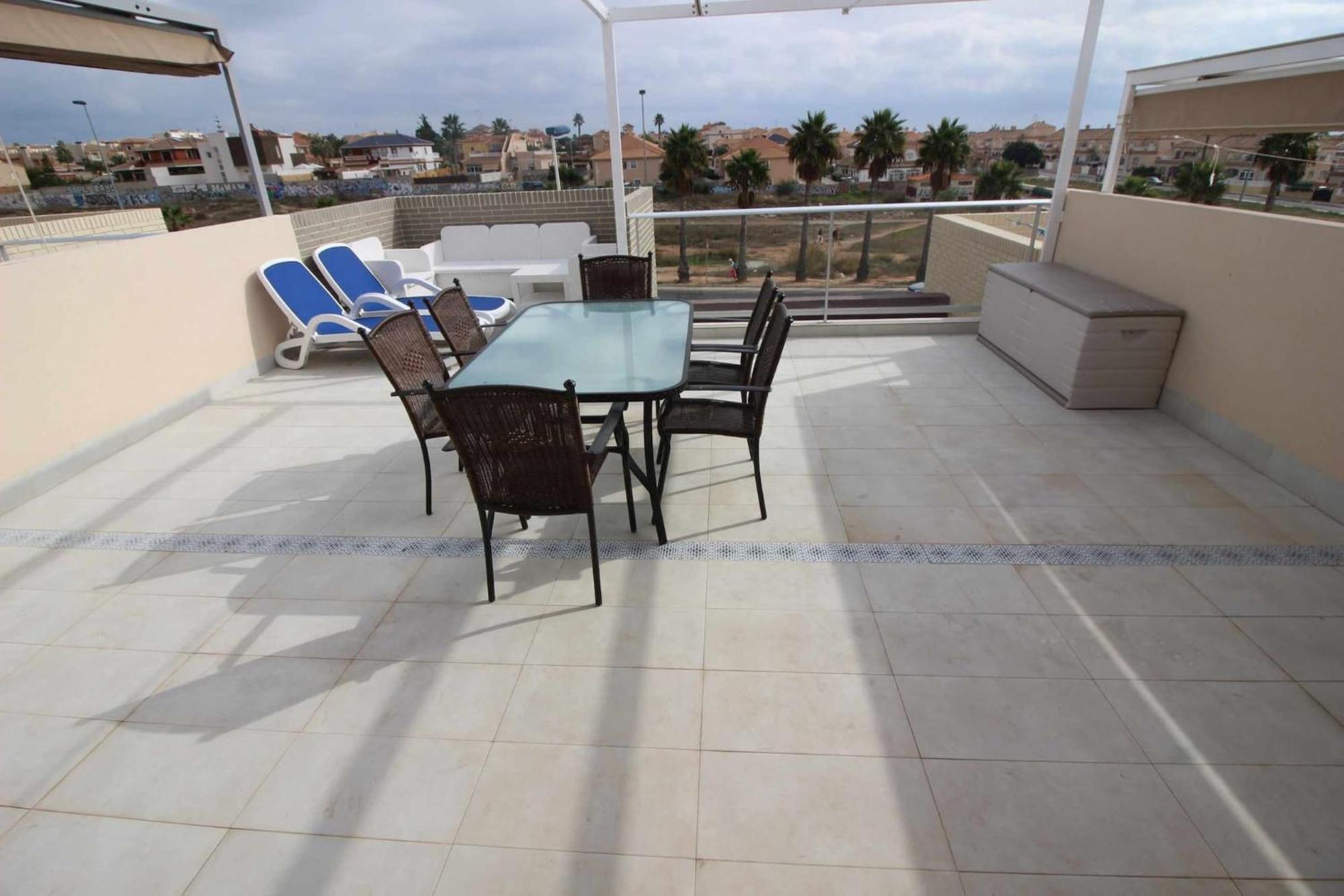 Apto Atico Aguas Nuevas Torrevieja