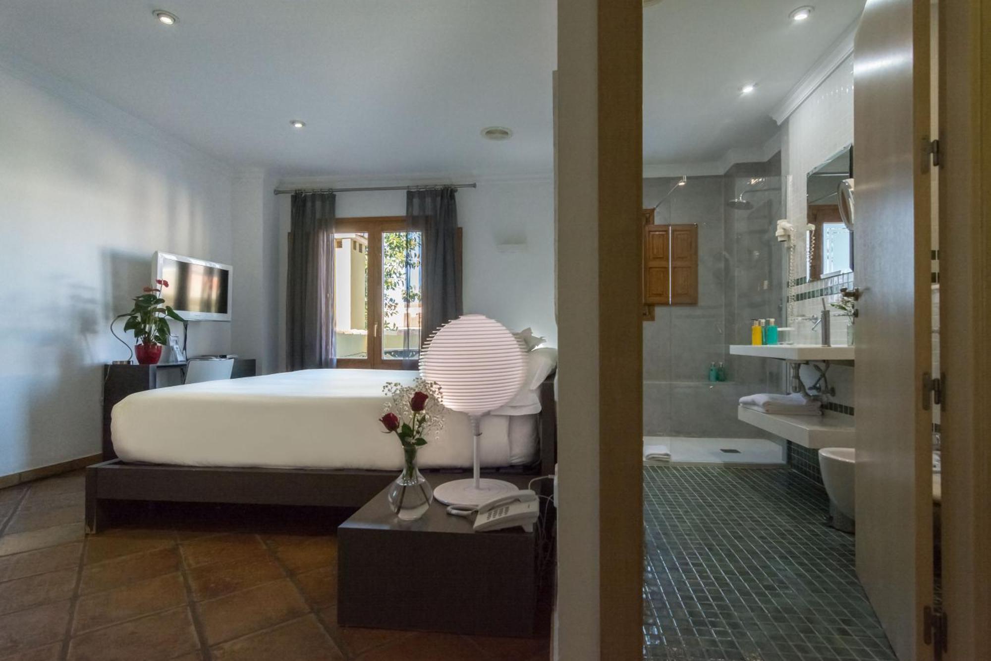 Nou Roma Hotel