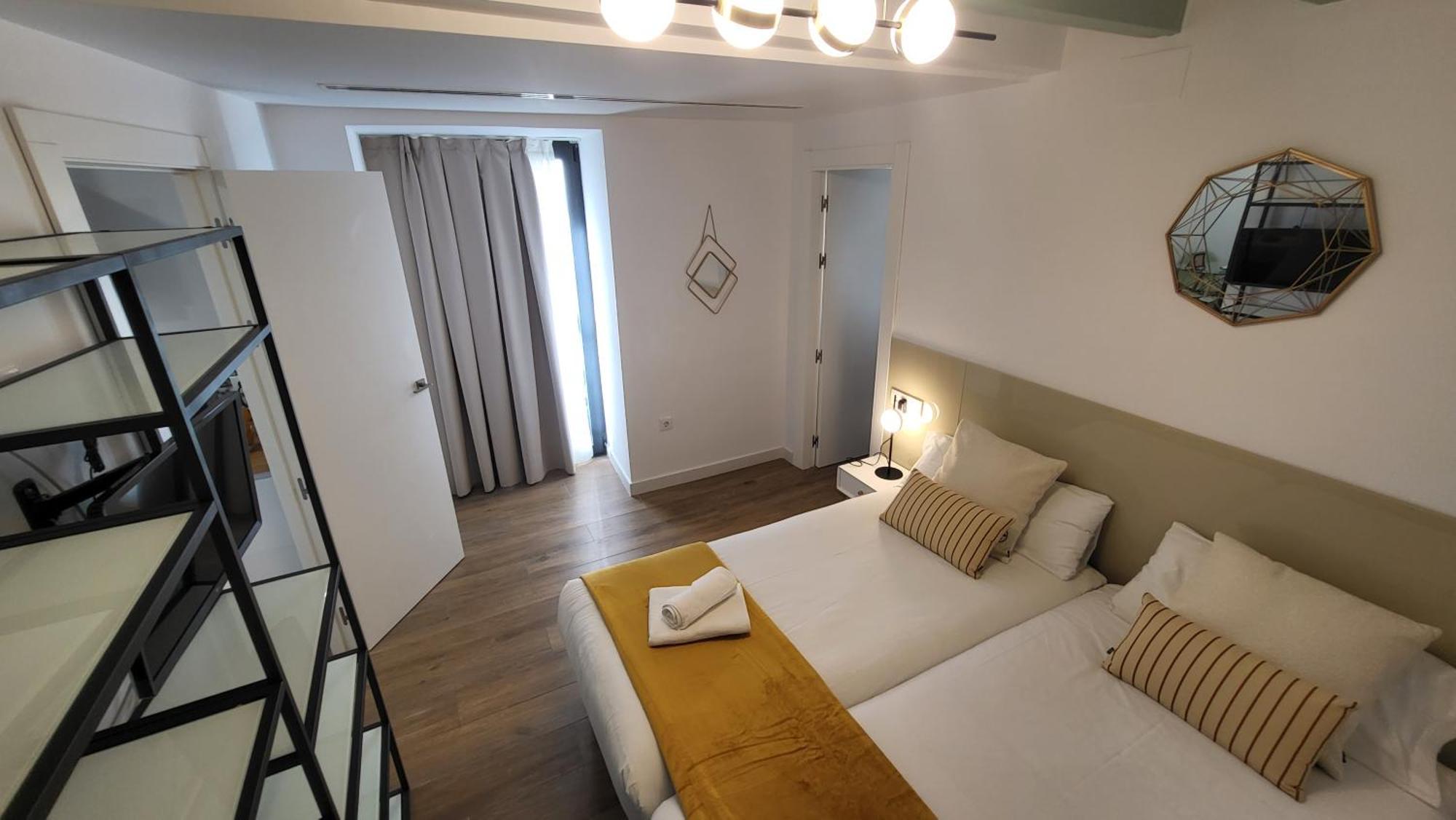 Rentalsevilla Cardenal Cervantes Apartamento *