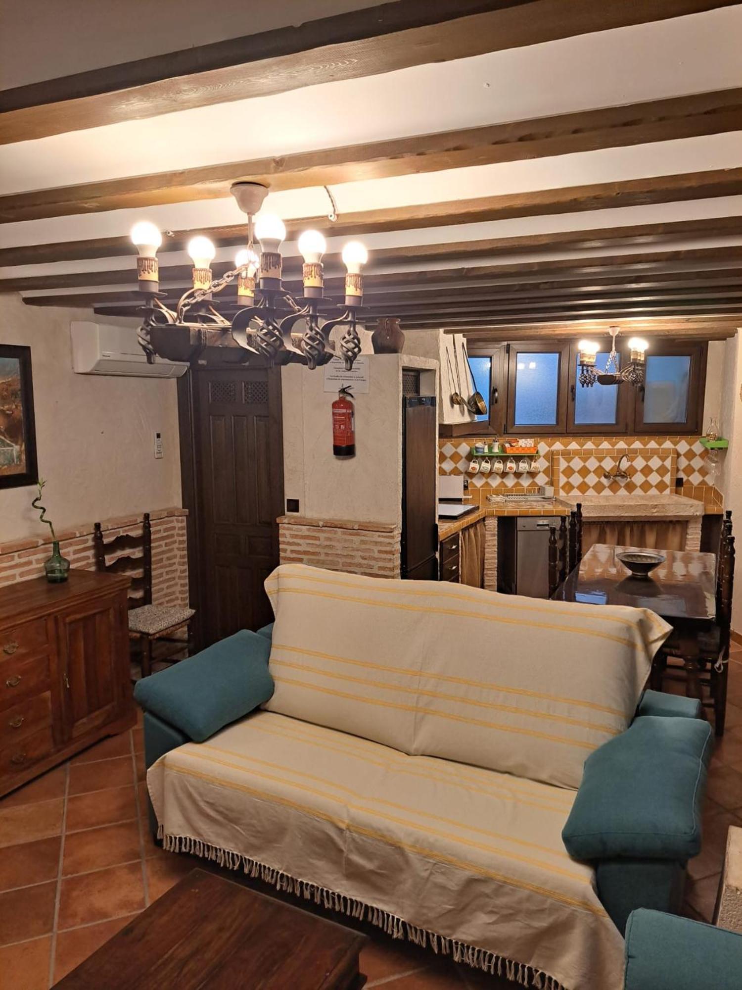 Apartment La Bodega, Ofrece Cata De Vino Gratis Horche
