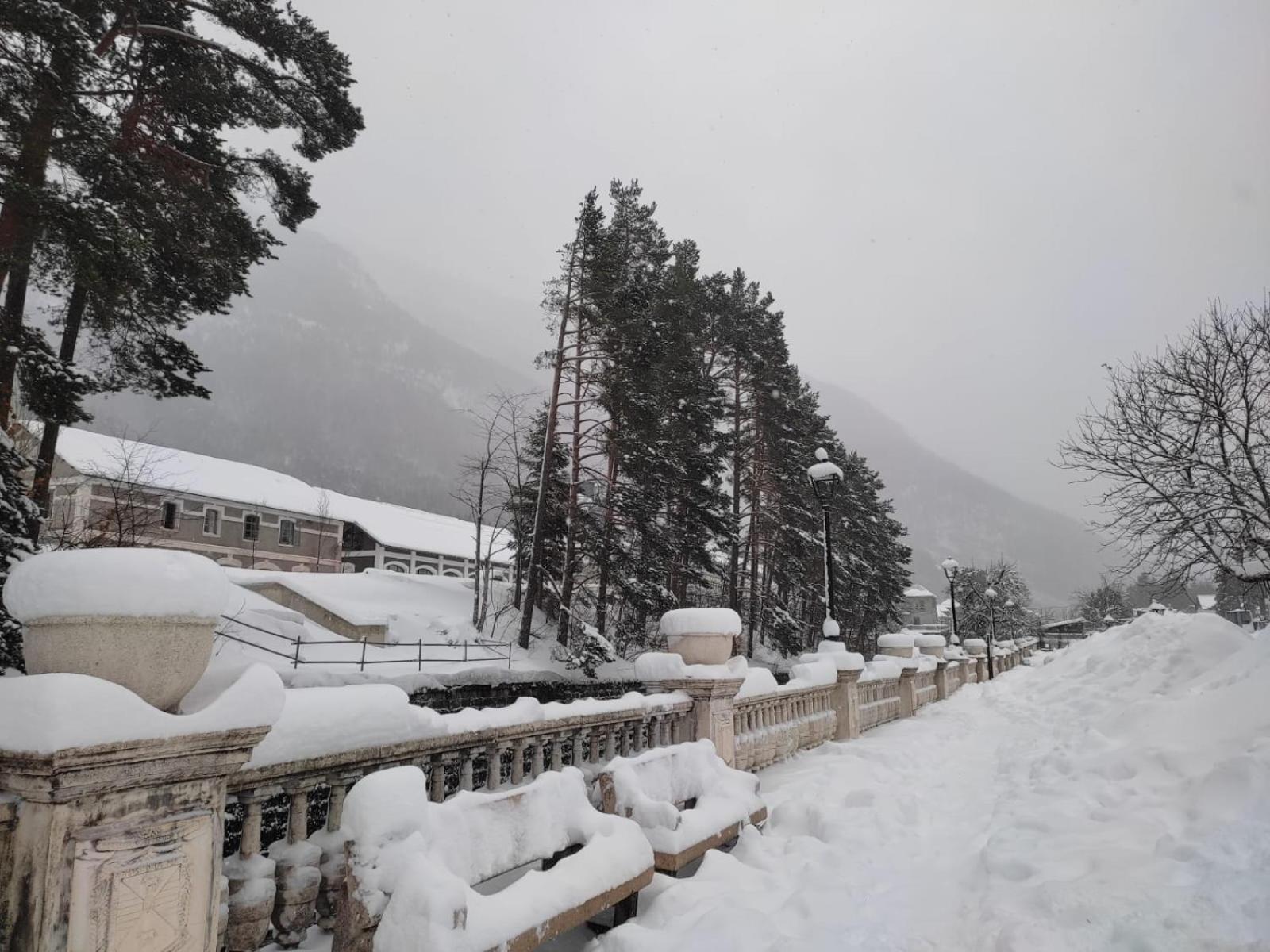 Collarada Avairent Estacion * Canfranc