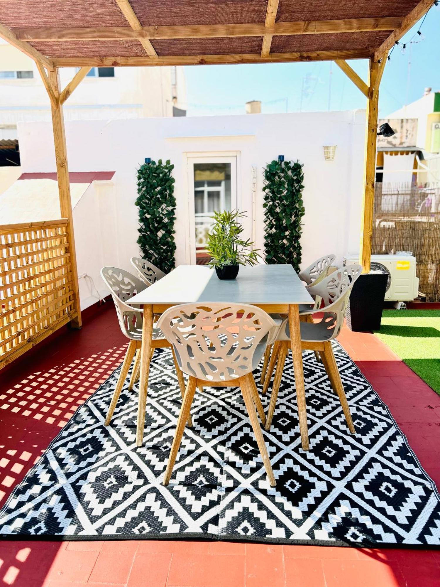Apartamento En Centro De Torre Del Mar, Malaga Apartment
