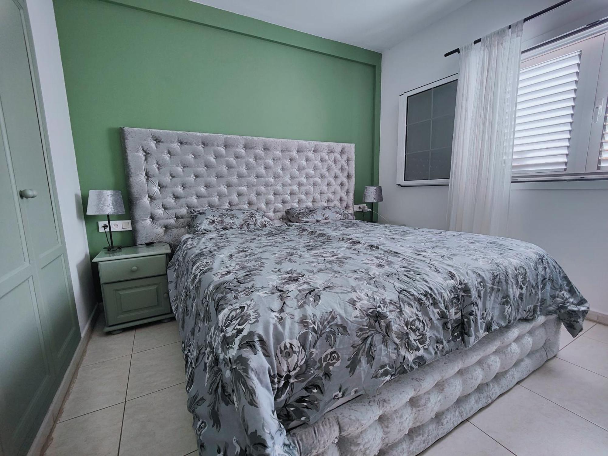 1 Bedroom In The Center Of *