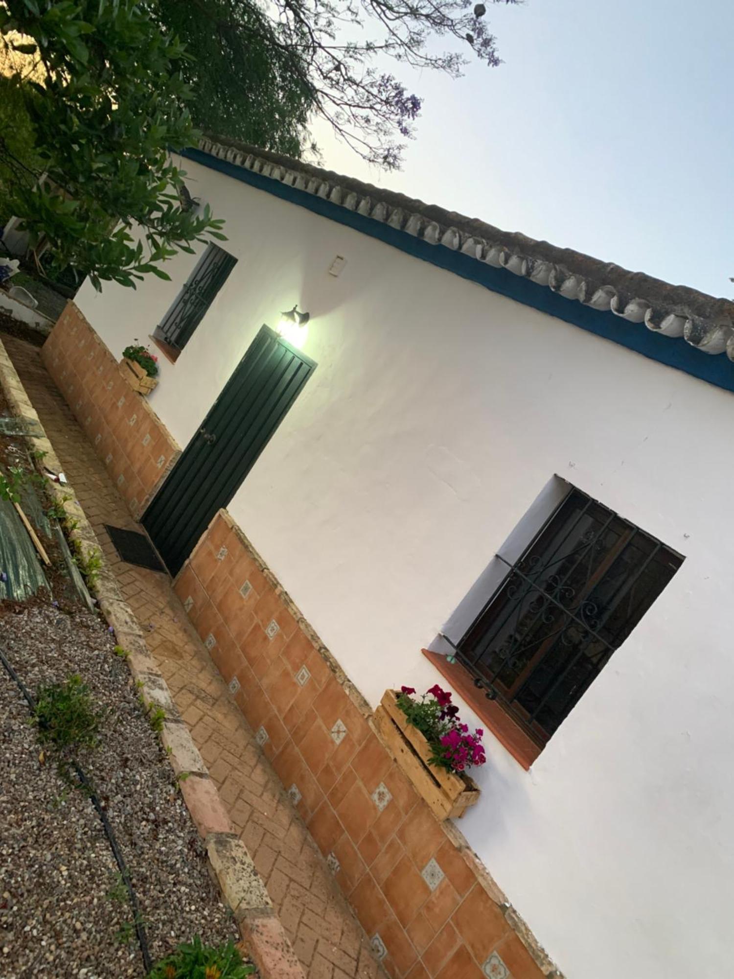 Pensión Casa Laureles Pilas