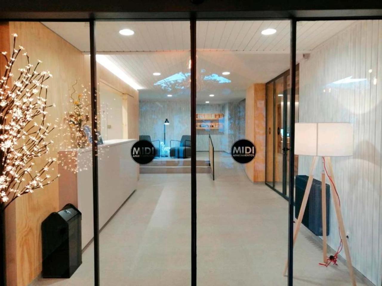 Midi Apartahotel