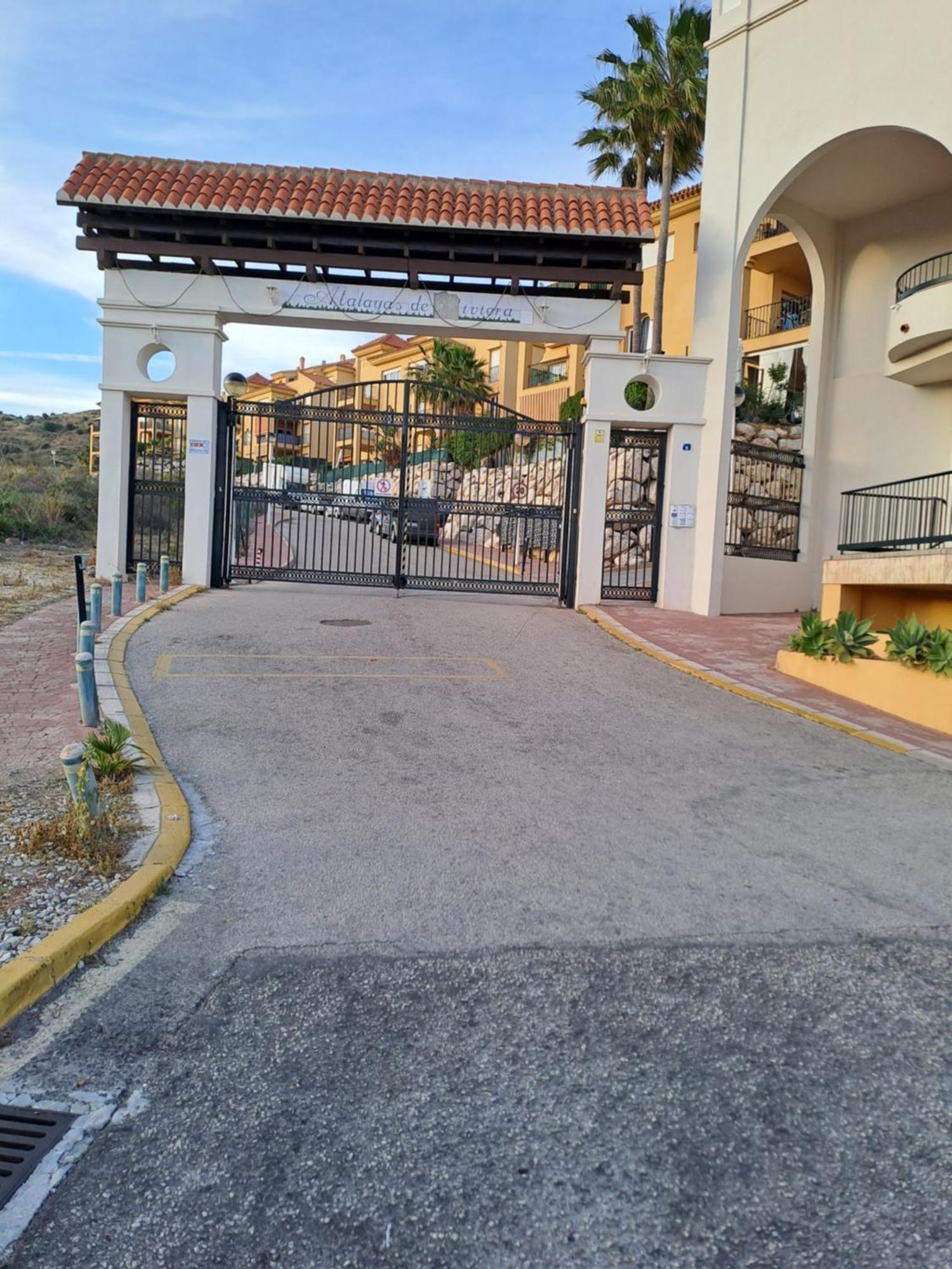 Bienvenido A Tu Hostal La Cala De Mijas