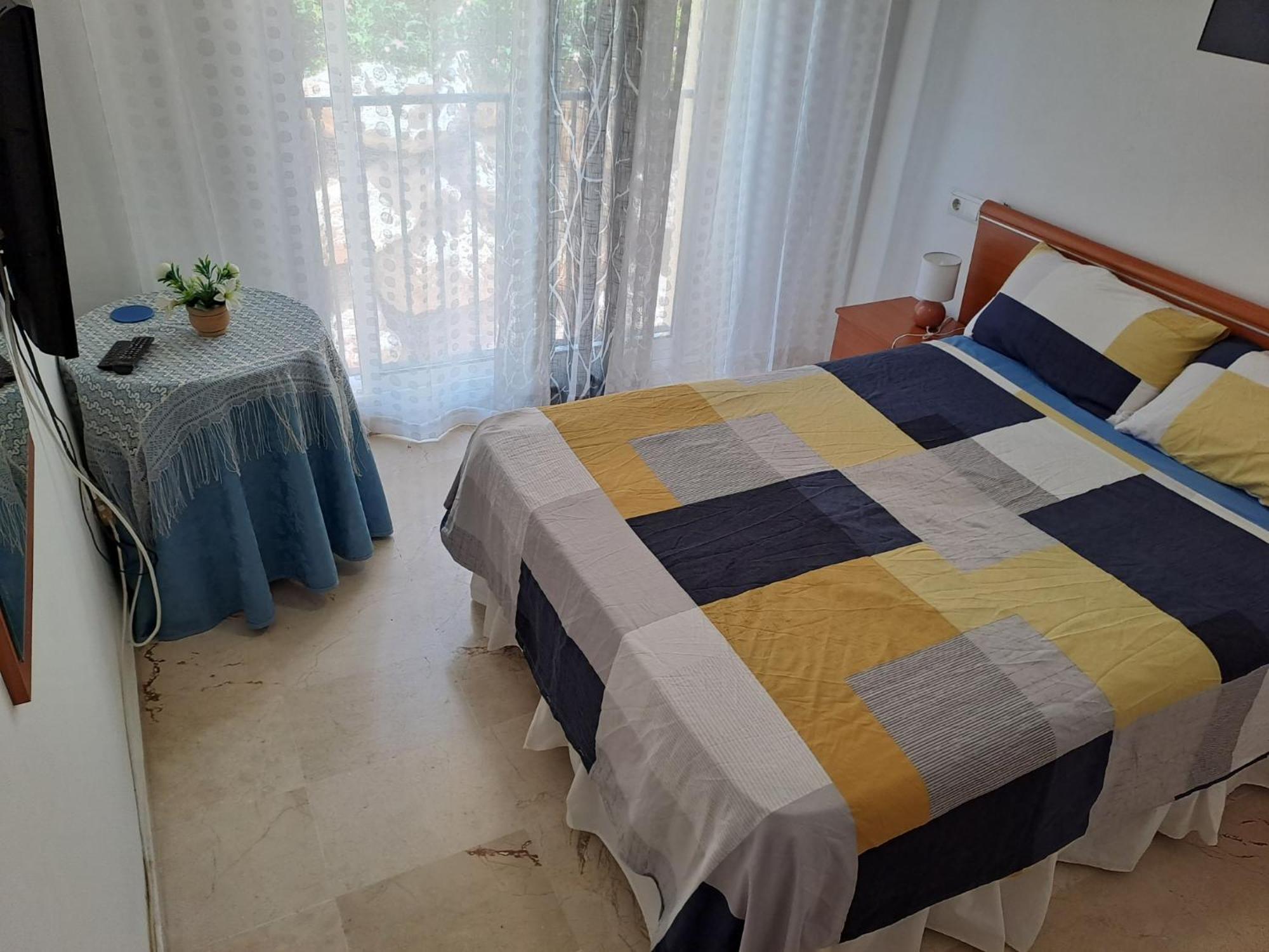 Bienvenido A Tu Hostal La Cala De Mijas