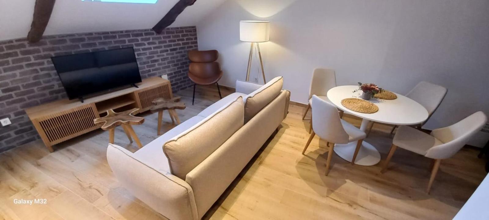 Berrueta , Plaza Mayor By Albany Apartment Leon