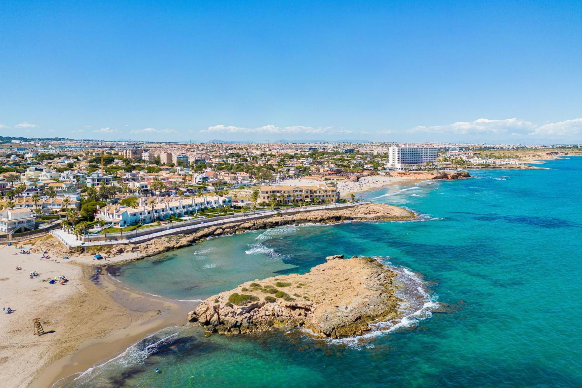 Mayor Zenia