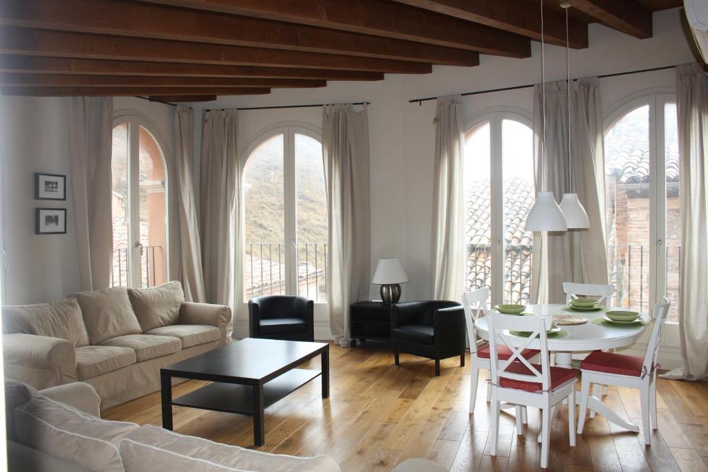 Apartamento La Fonda Cardona