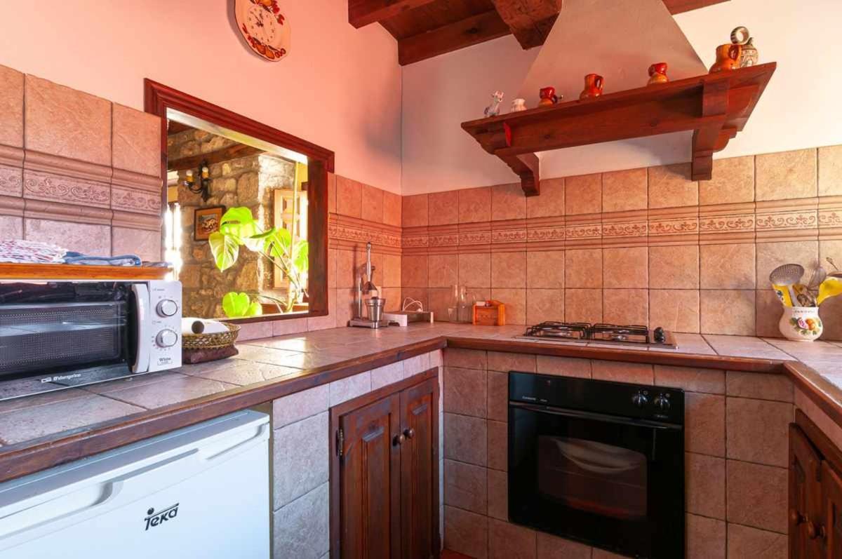 Casa Begonasituada En Sardedo Ribadesella Chalet *
