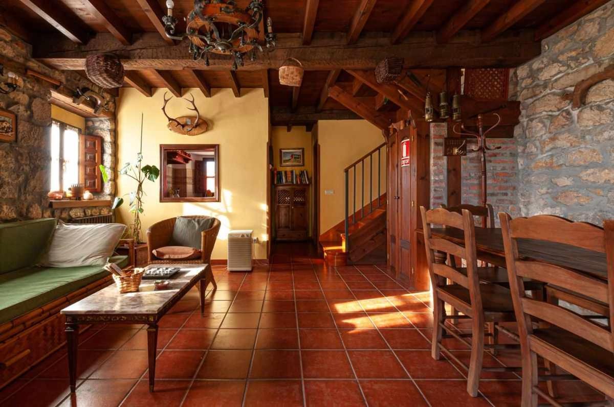 Chalet Casa Begonasituada En Sardedo Ribadesella *