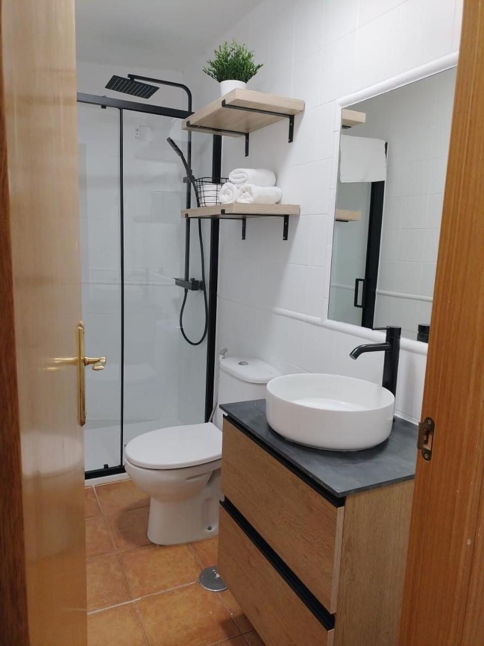 Estudios El Quijote Apartment