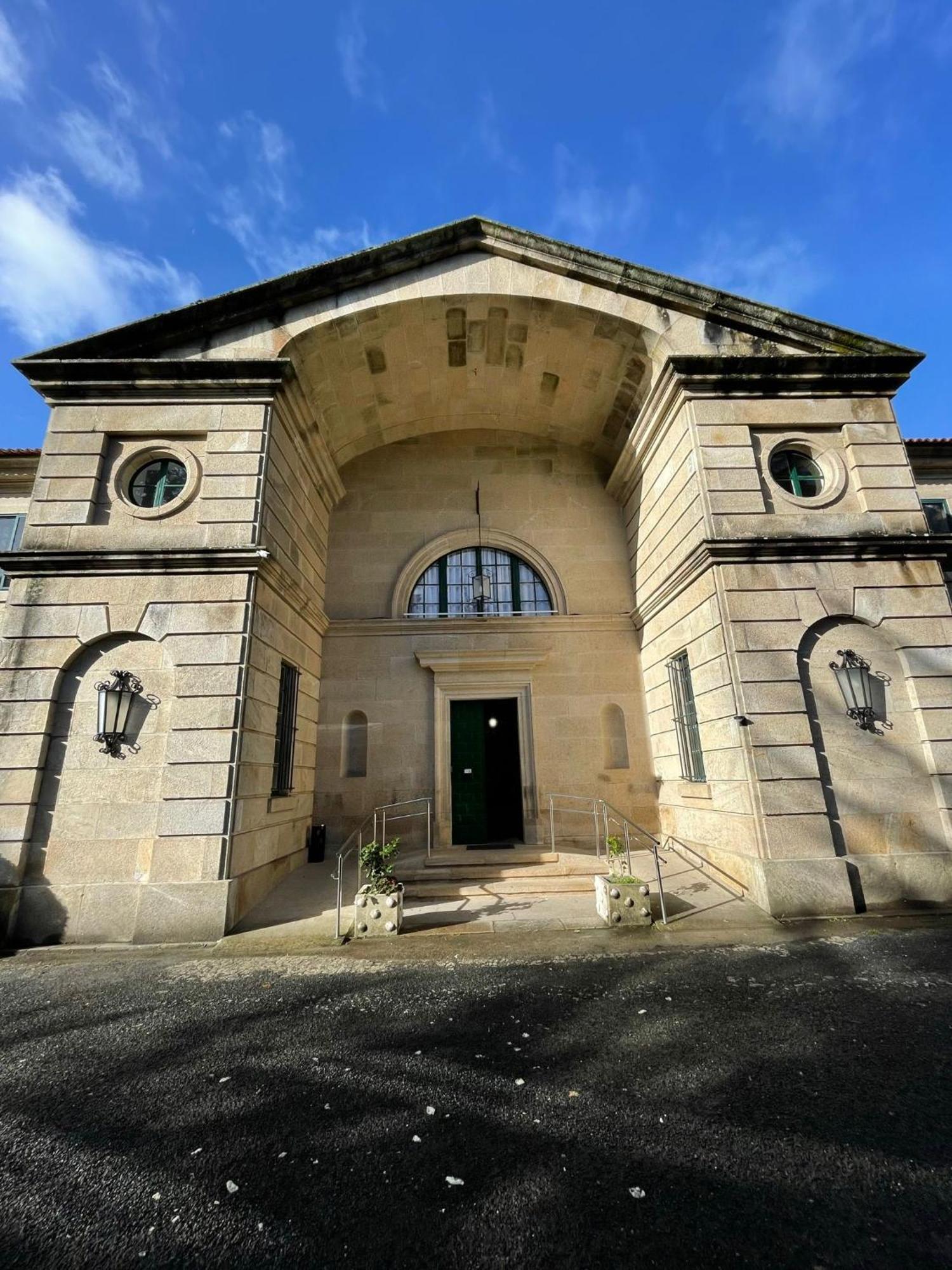 Pensión Casa Diocesana Via Lucis 2*