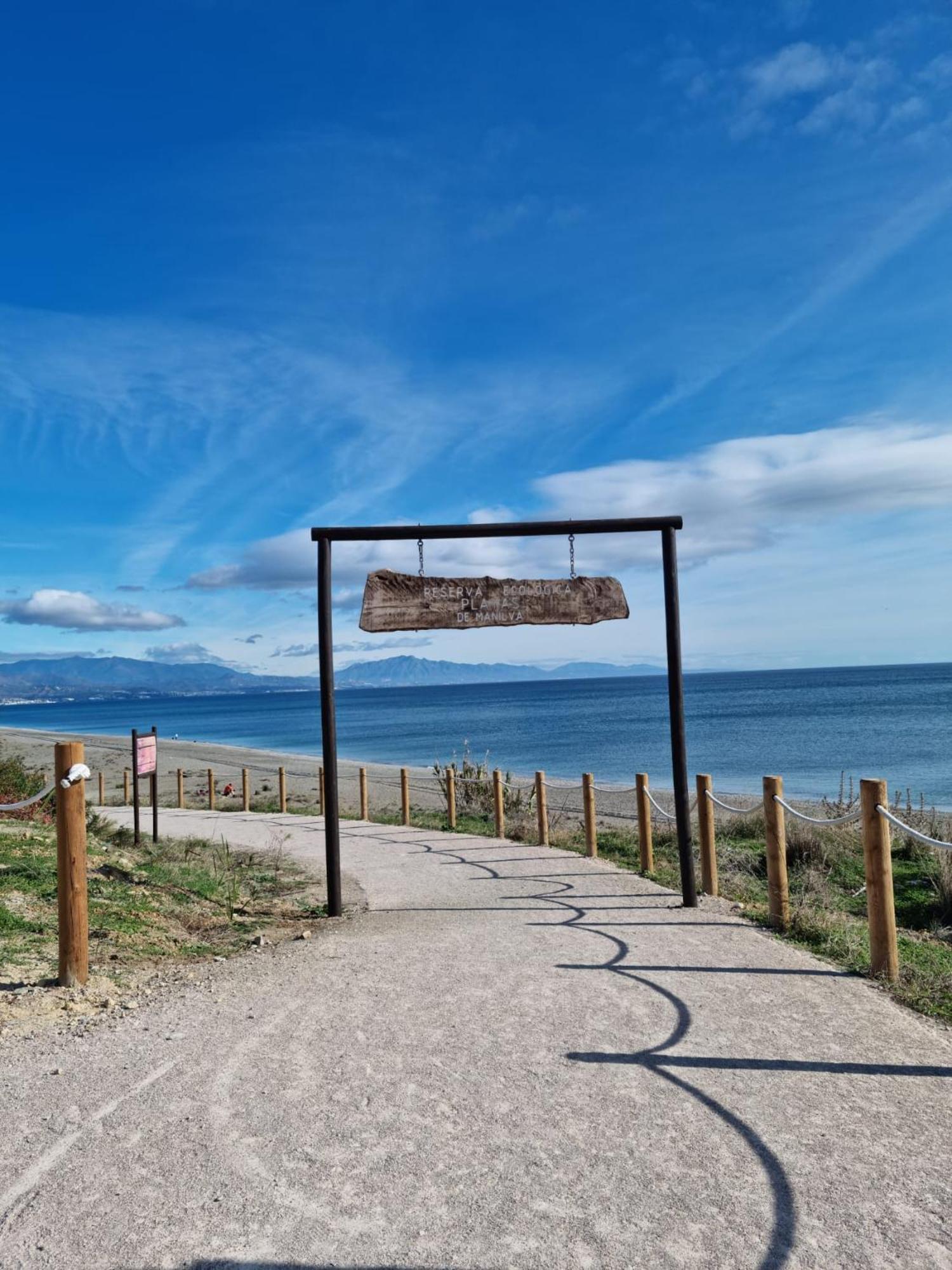 Apartamento Luxury 4 Bed Townhouse Duquesa With Breathtaking Views Close To Port And Manilva