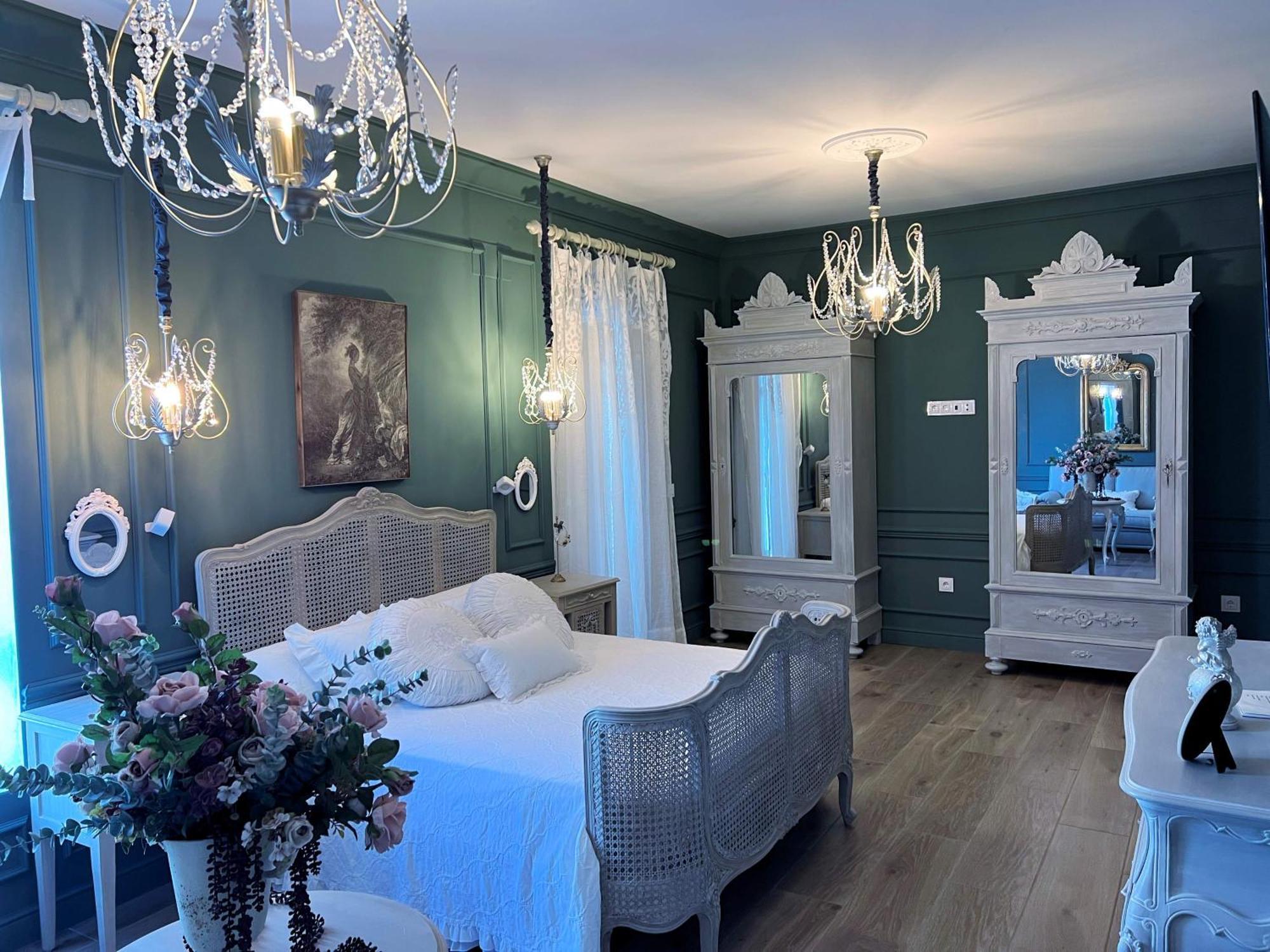 Hotel Boutique Iulia 5 Estrellas Premium Medina de las Torres