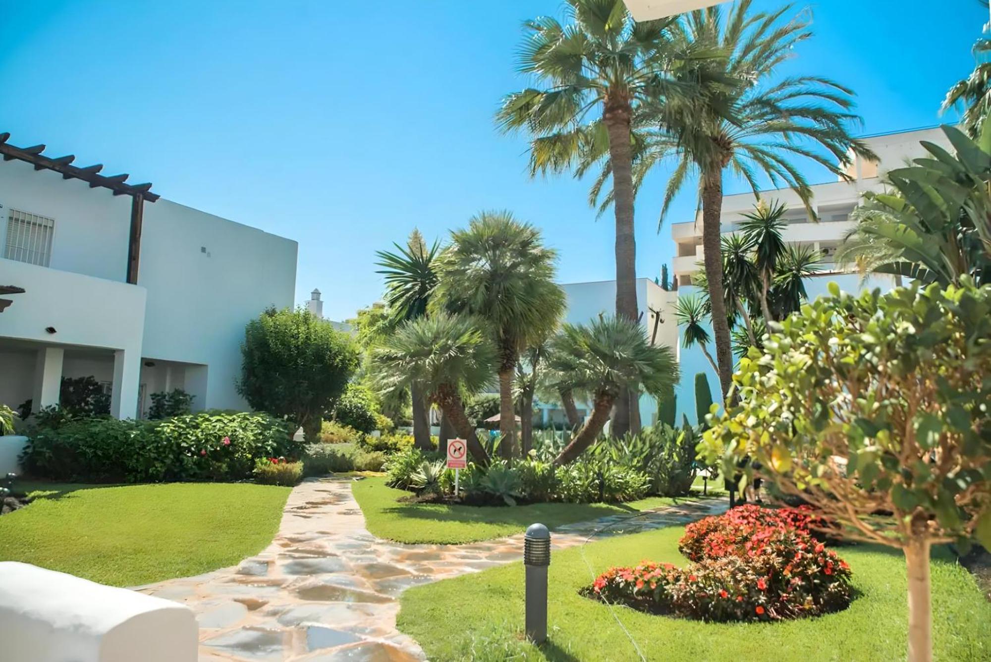 Gorgeous 2br Apt. W/ Mountain View Puerto Banus * Marbella