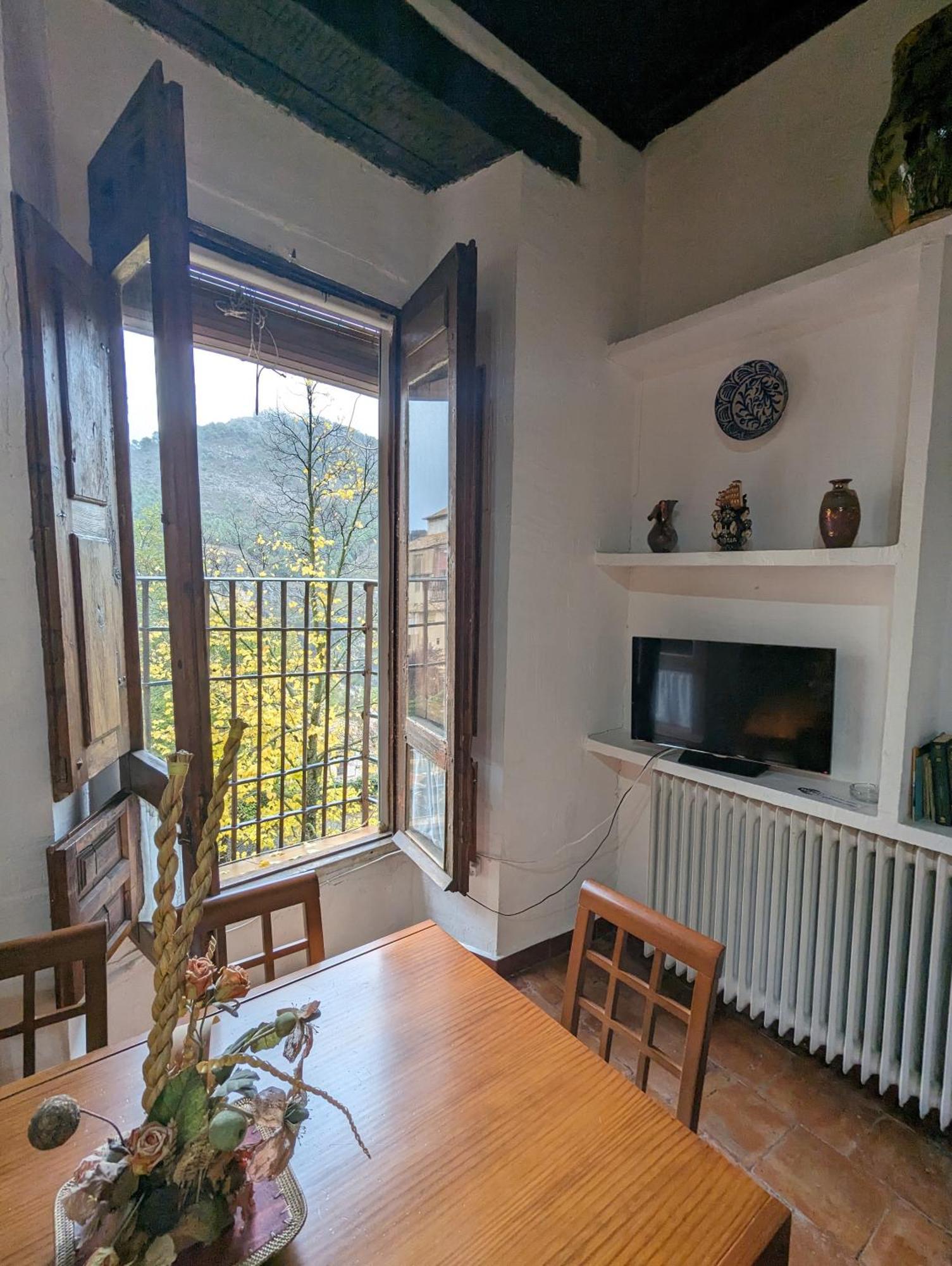 At Casa De Alfonso Viii *