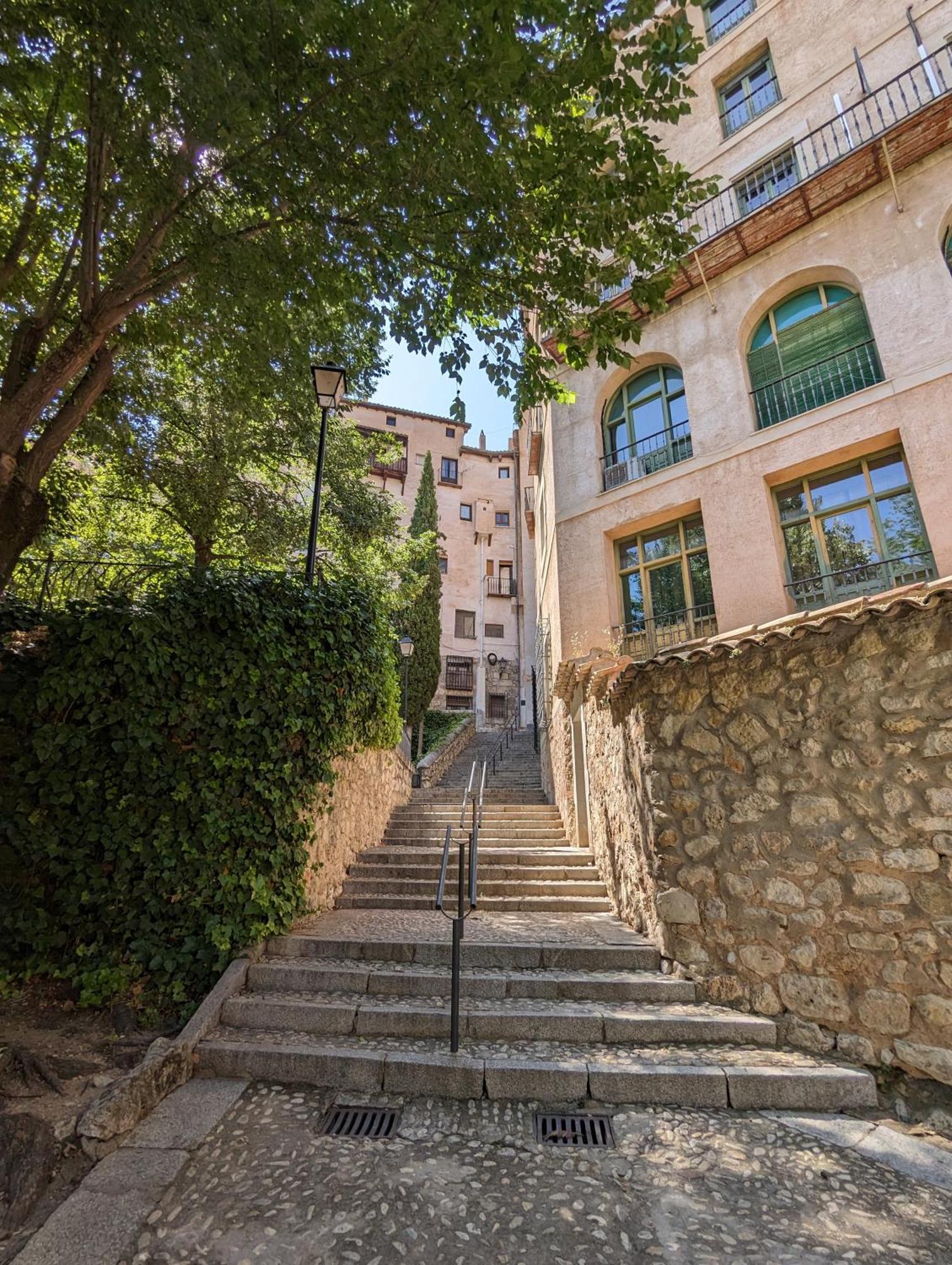 At Casa De Alfonso Viii *