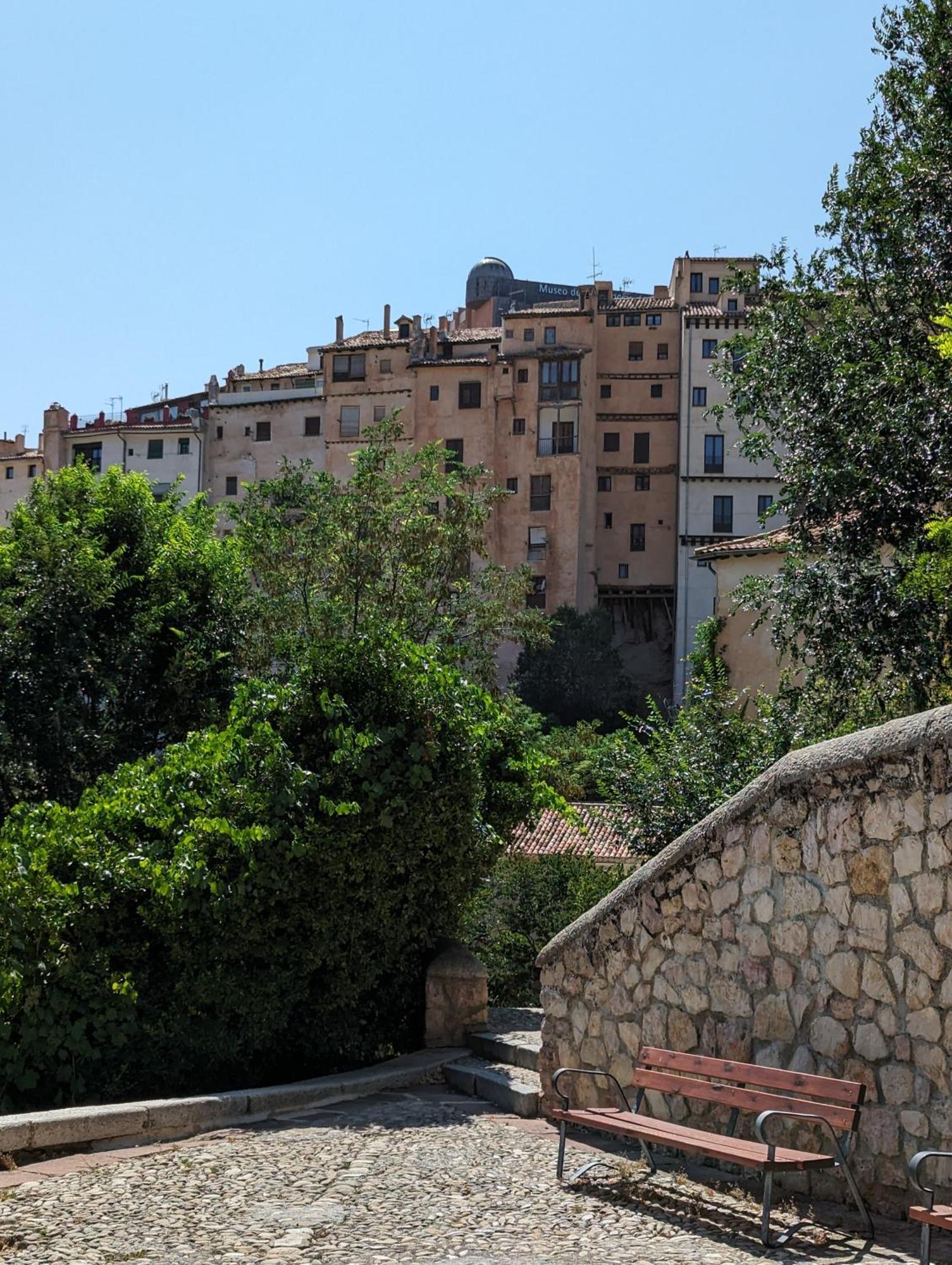 At Casa De Alfonso Viii *