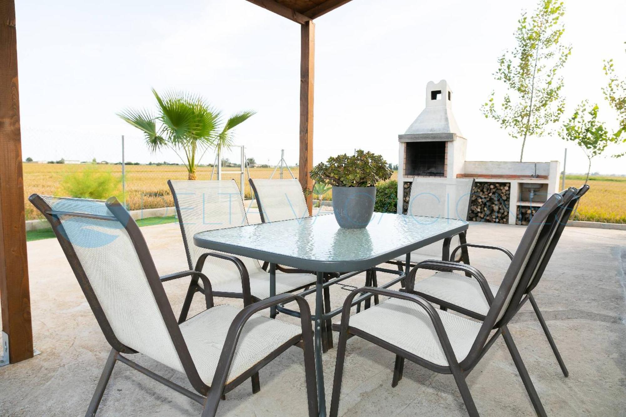 Illa - Aislada Con Piscina Y Cerca Playa De La Marquesa -deltavacaciones