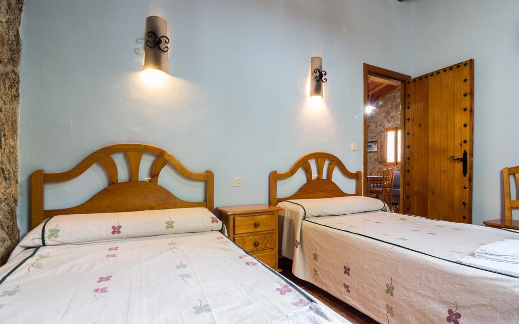 Casa rural Enebros *