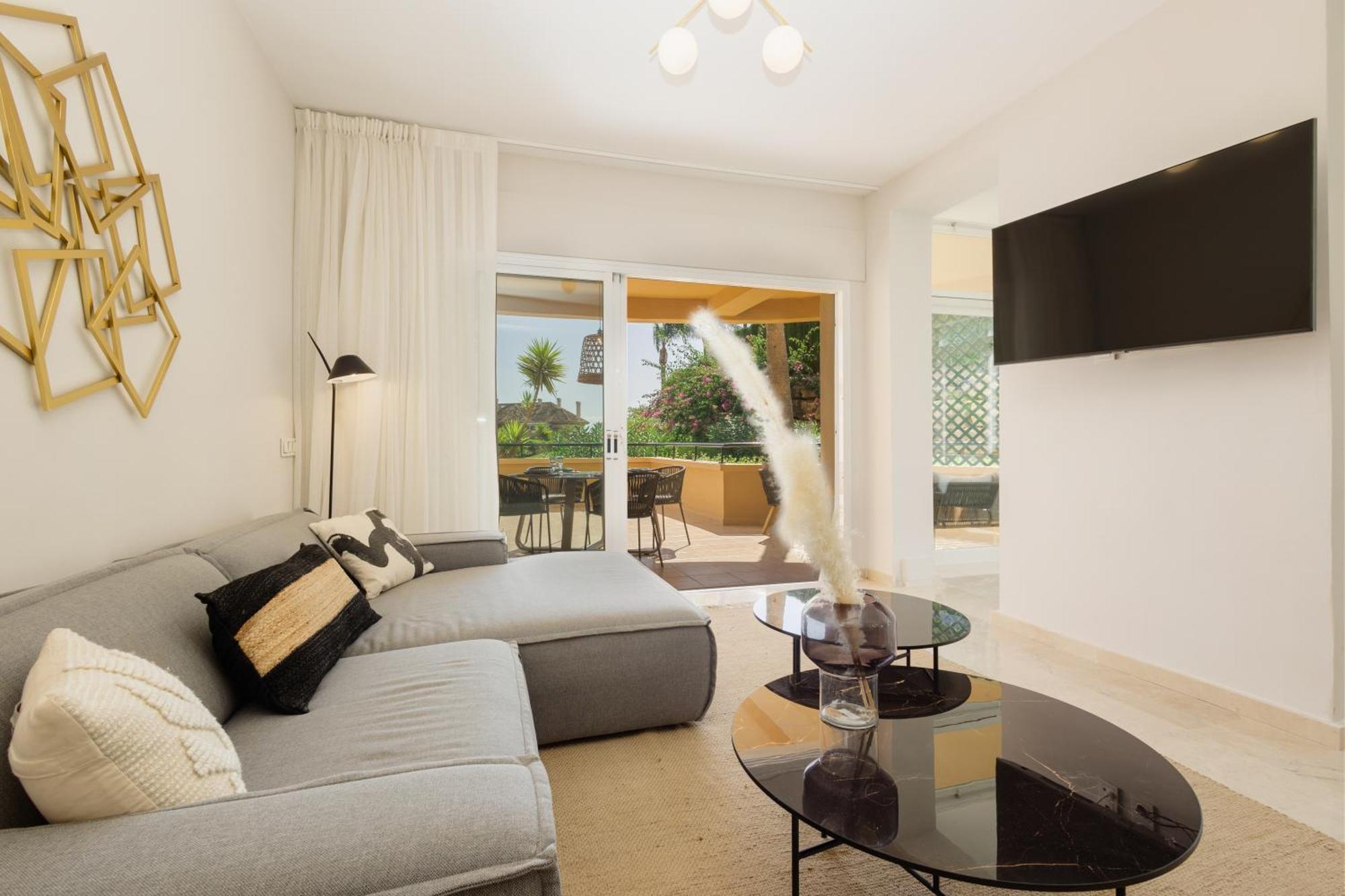 Apartamento Luxurious Frontline Golf In Elviria Marbella