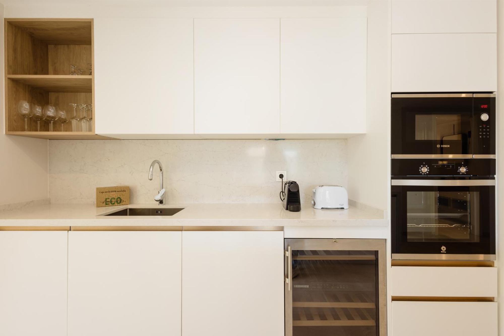 Luxurious Frontline Golf In Elviria Apartamento