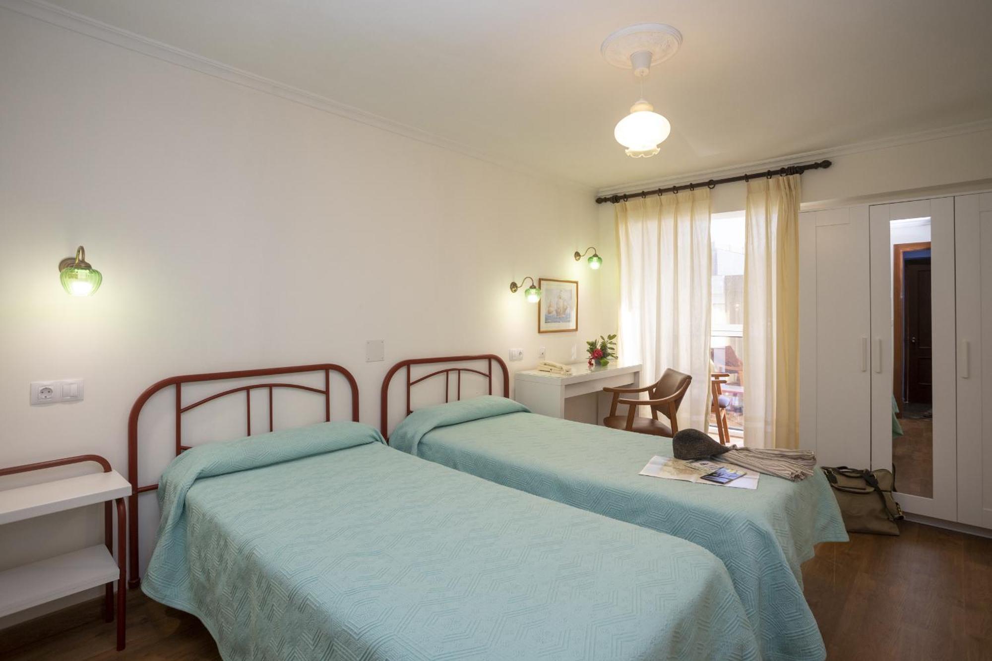 La Ruta Hotel *