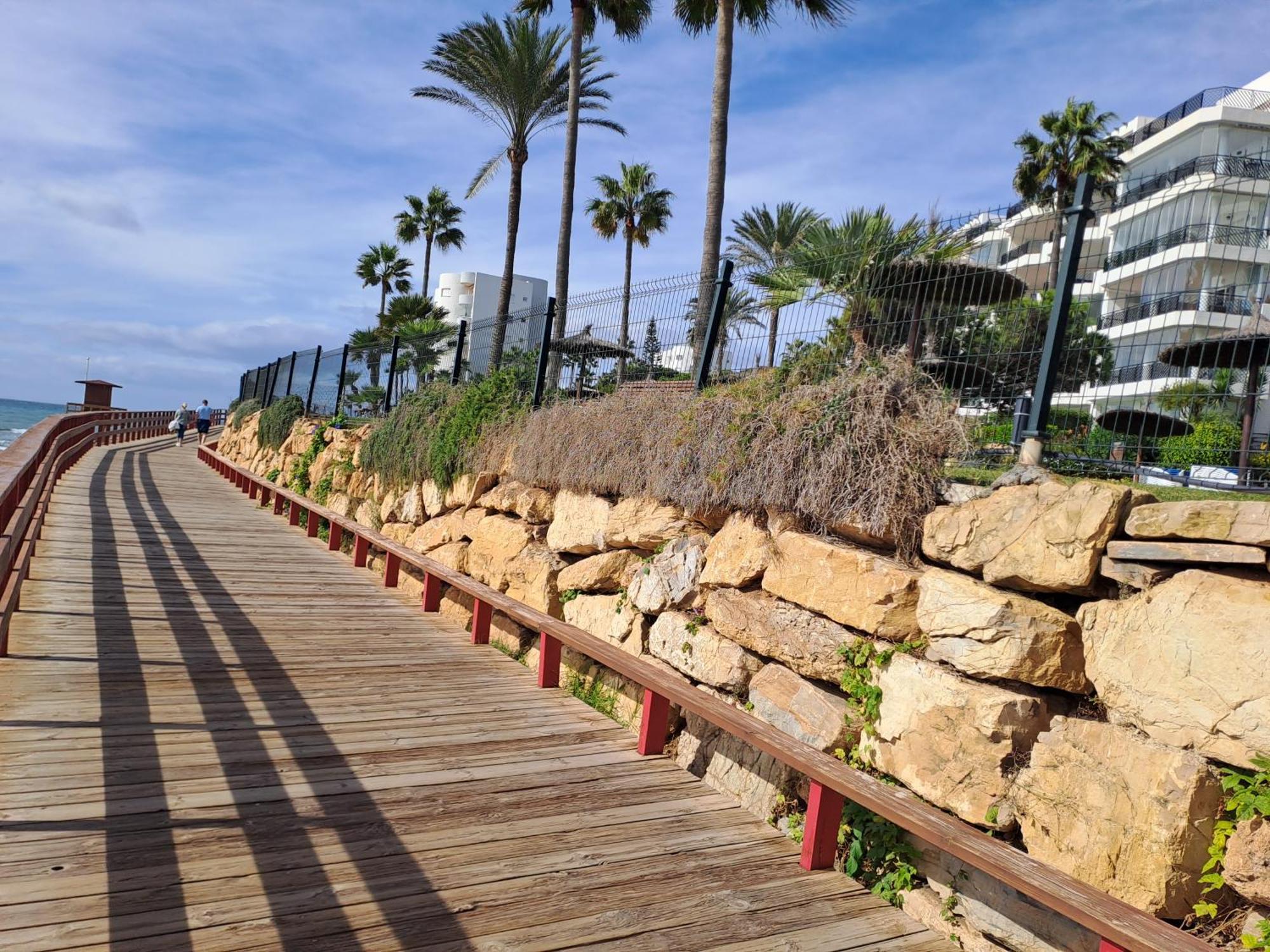 Bienvenido A Tu Hostal La Cala De Mijas