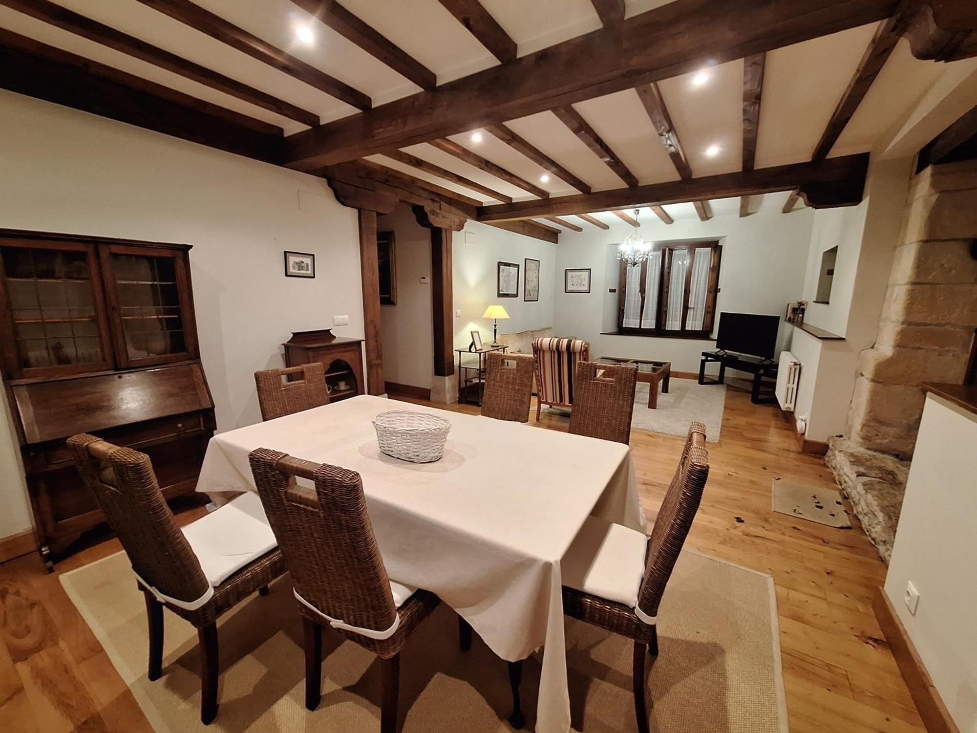 Palacion De Santillana Apartamento Santillana del Mar