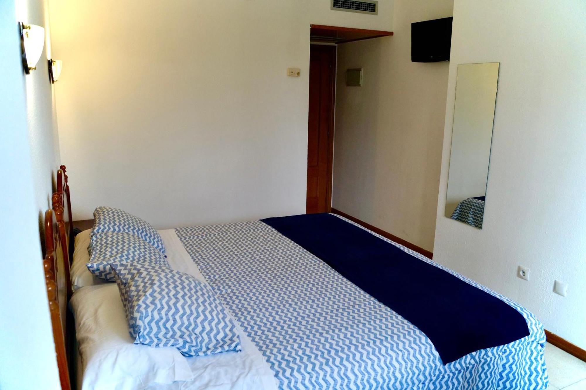 Hotel Nobis