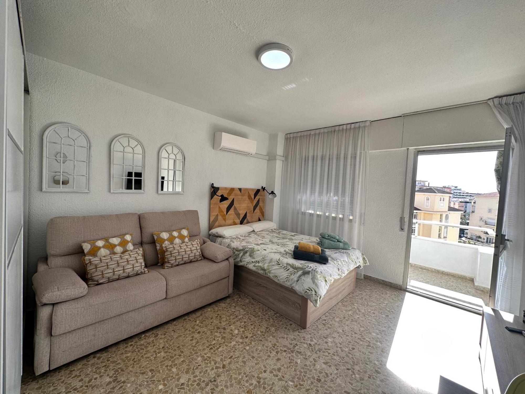 Terraza Con Vistas Al Mar, Wifi, Smart Tv, Piscina, Playa, Centro Torremolinos