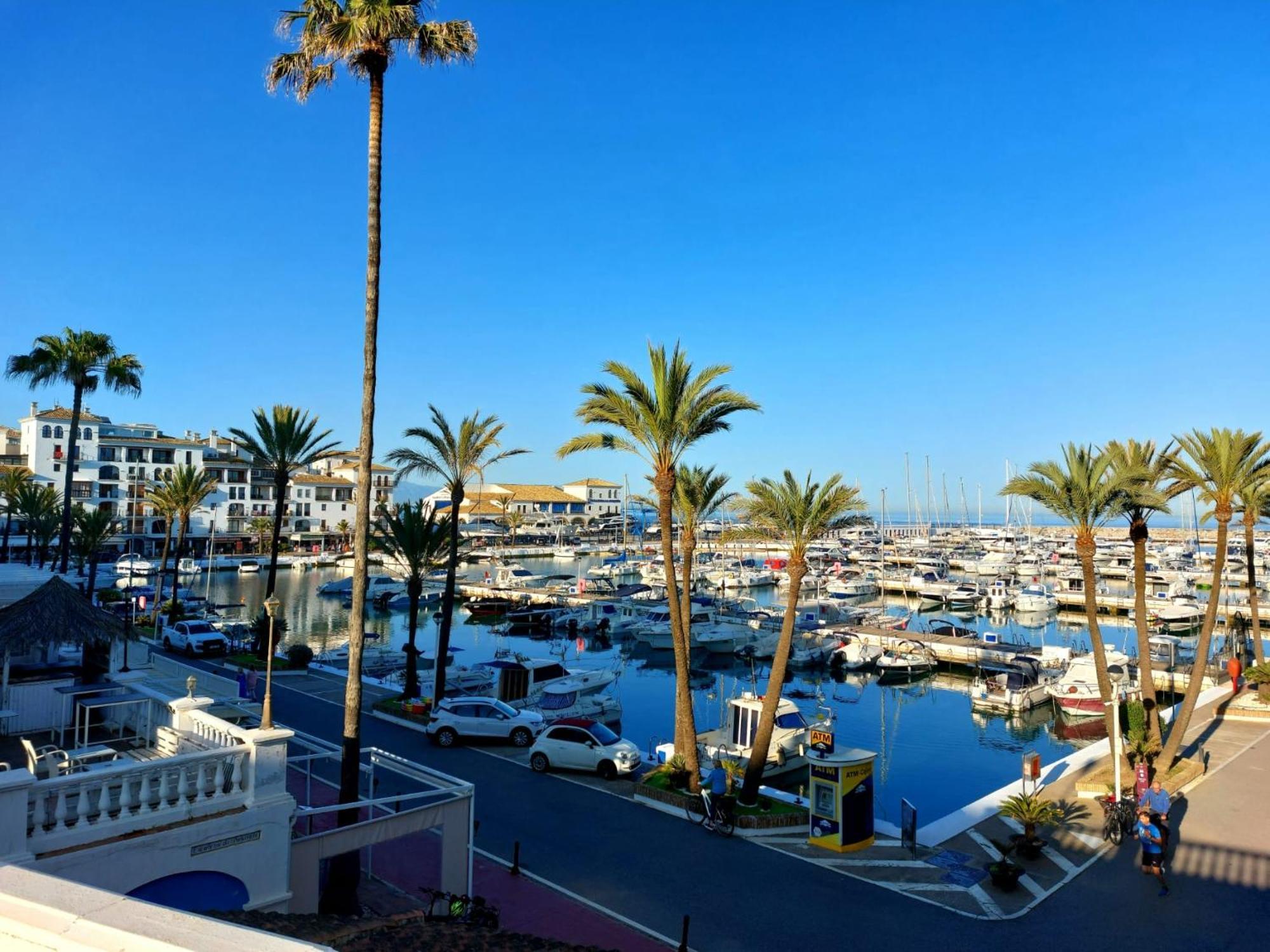 Luxury 4 Bed Townhouse Duquesa With Breathtaking Views Close To Port And Apartamento *