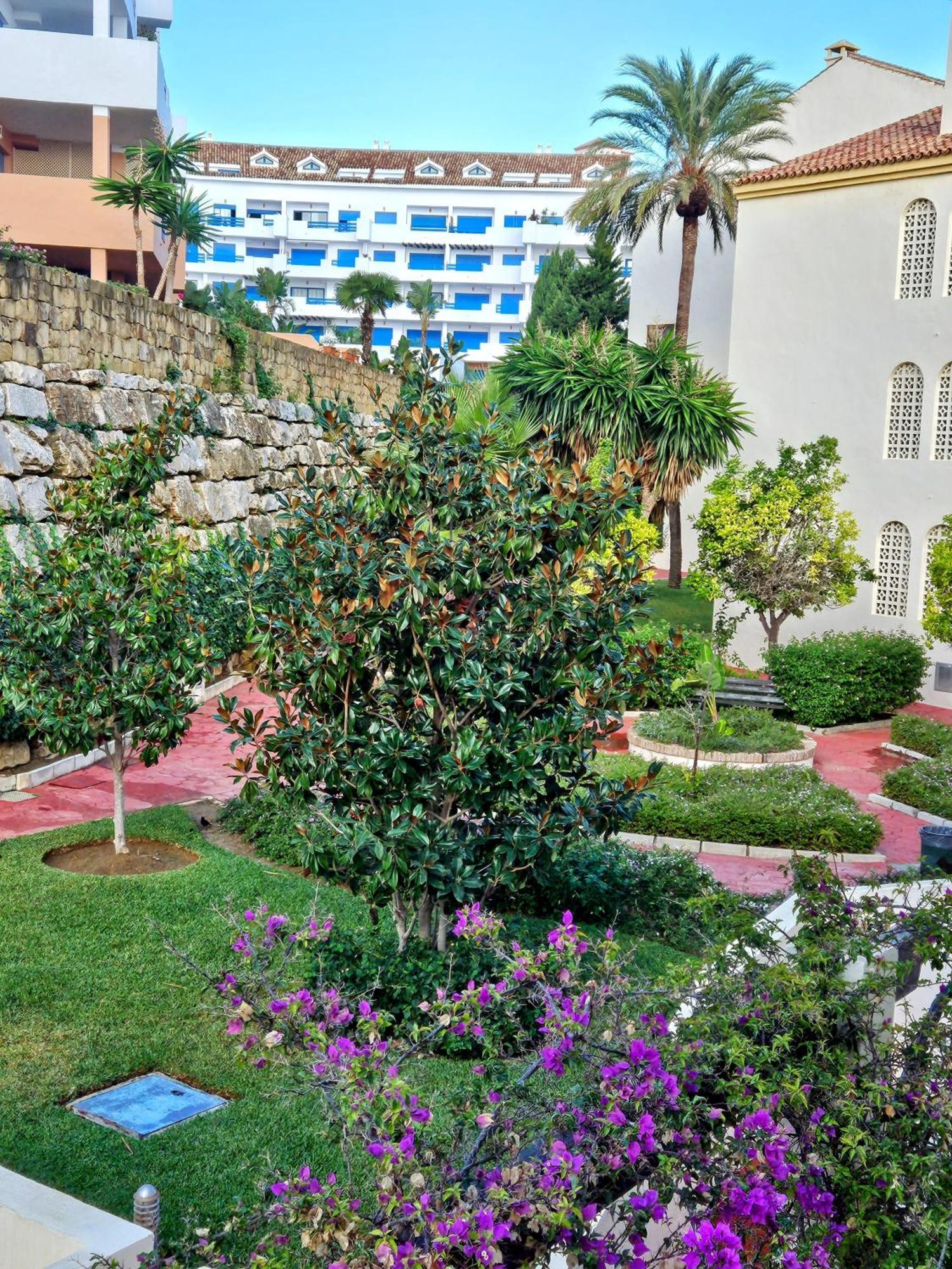Apartamento Luxury 4 Bed Townhouse Duquesa With Breathtaking Views Close To Port And Manilva