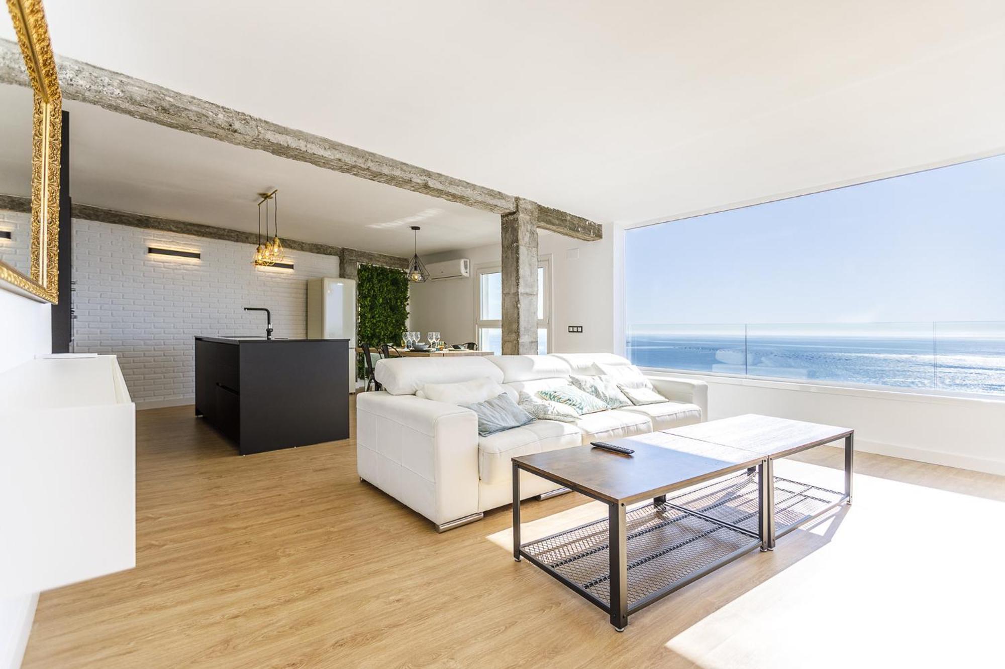 A&n Mediterranea Balcony Apartment