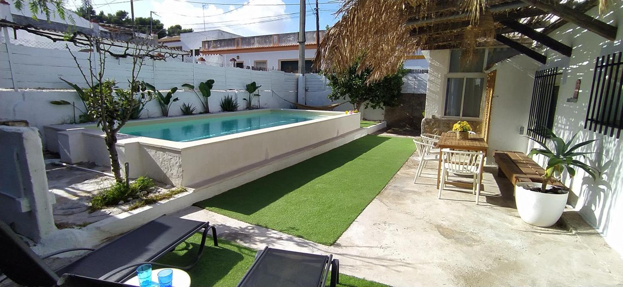 Casa, Piscina, Jacuzzi, Garaje, Barbacoa. Holiday home