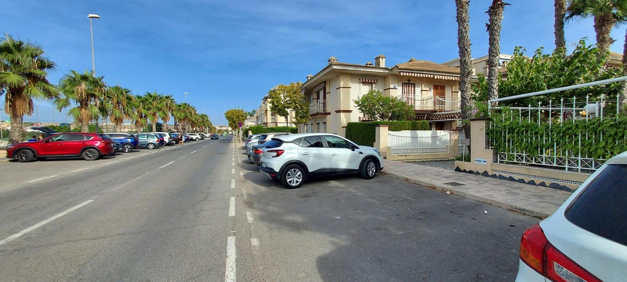 Iratxe En Apartment Santa Pola