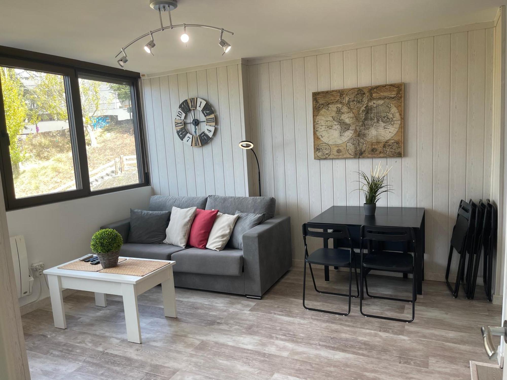 Apartment Place 6 Personas *