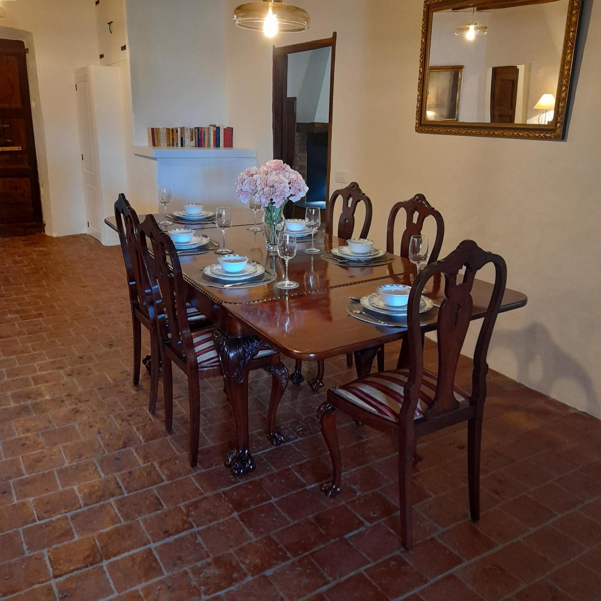 Mas Puig De Baix With Private Pool And Gardens
