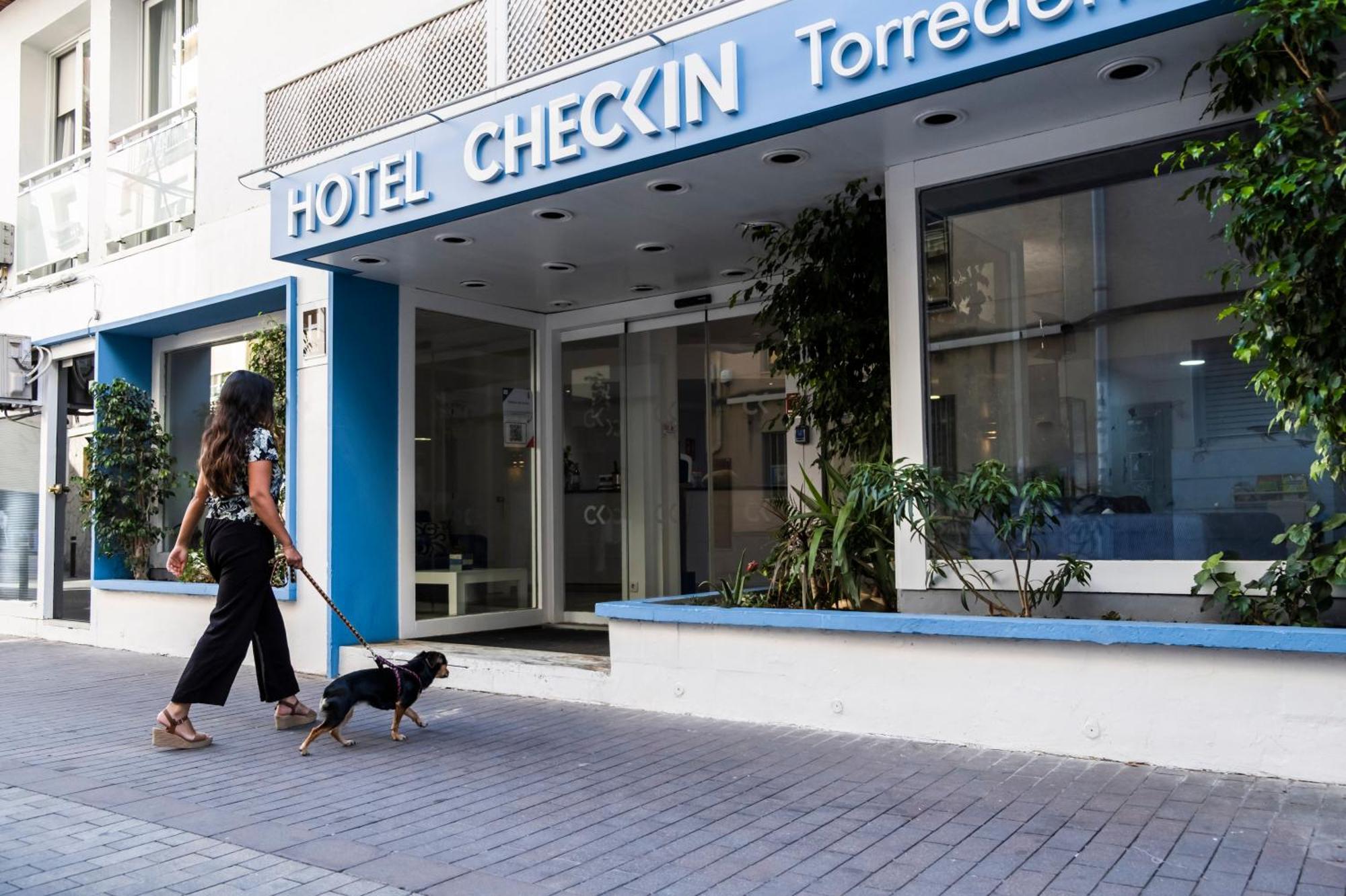 Checkin Hotel 3*