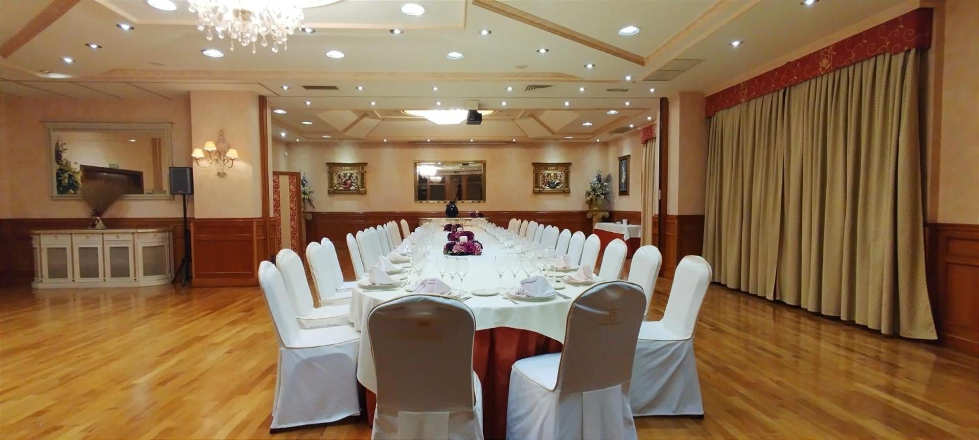 Hotel Conde Ansúrez 4*