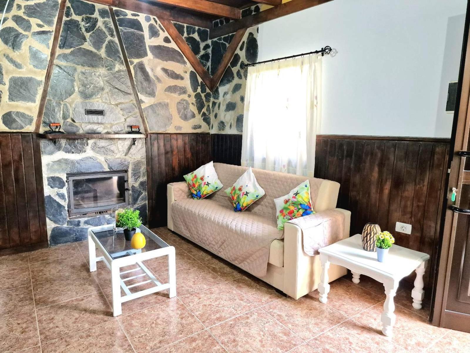 Barbacue House Giovanni & Rosa A By Hrtenerife Net Icod De Los Vinos