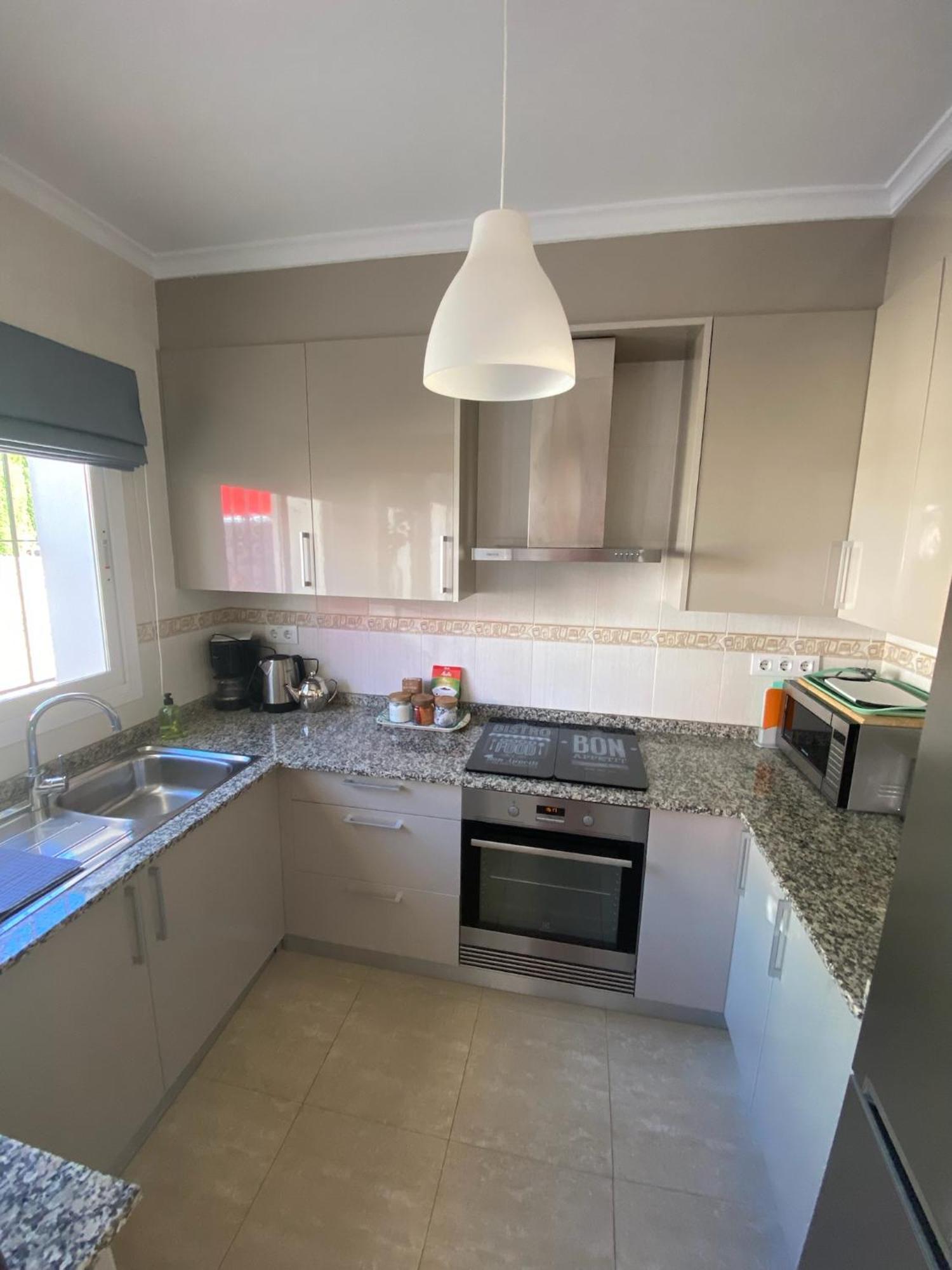 Сasa de vacaciones Stunning Mountain Views! Private With Fabulous Communal Pool!