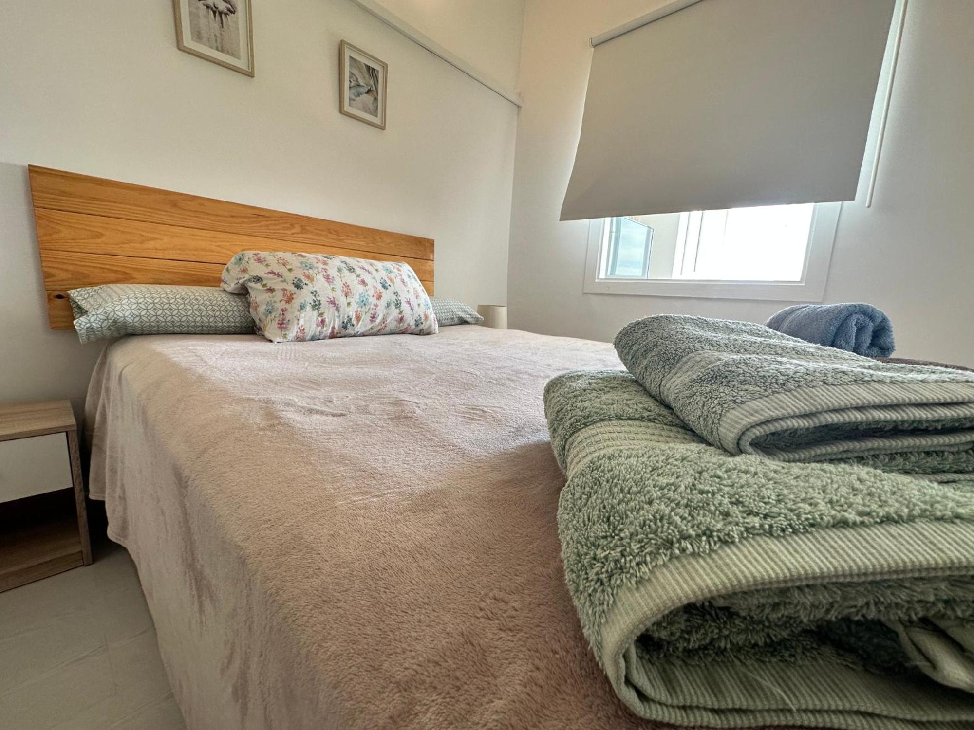 Apartamento Ver952 - Vistas Mar Y Piscina, Wifi, Playa 600 Metros, Centro 150 Metros Torremolinos