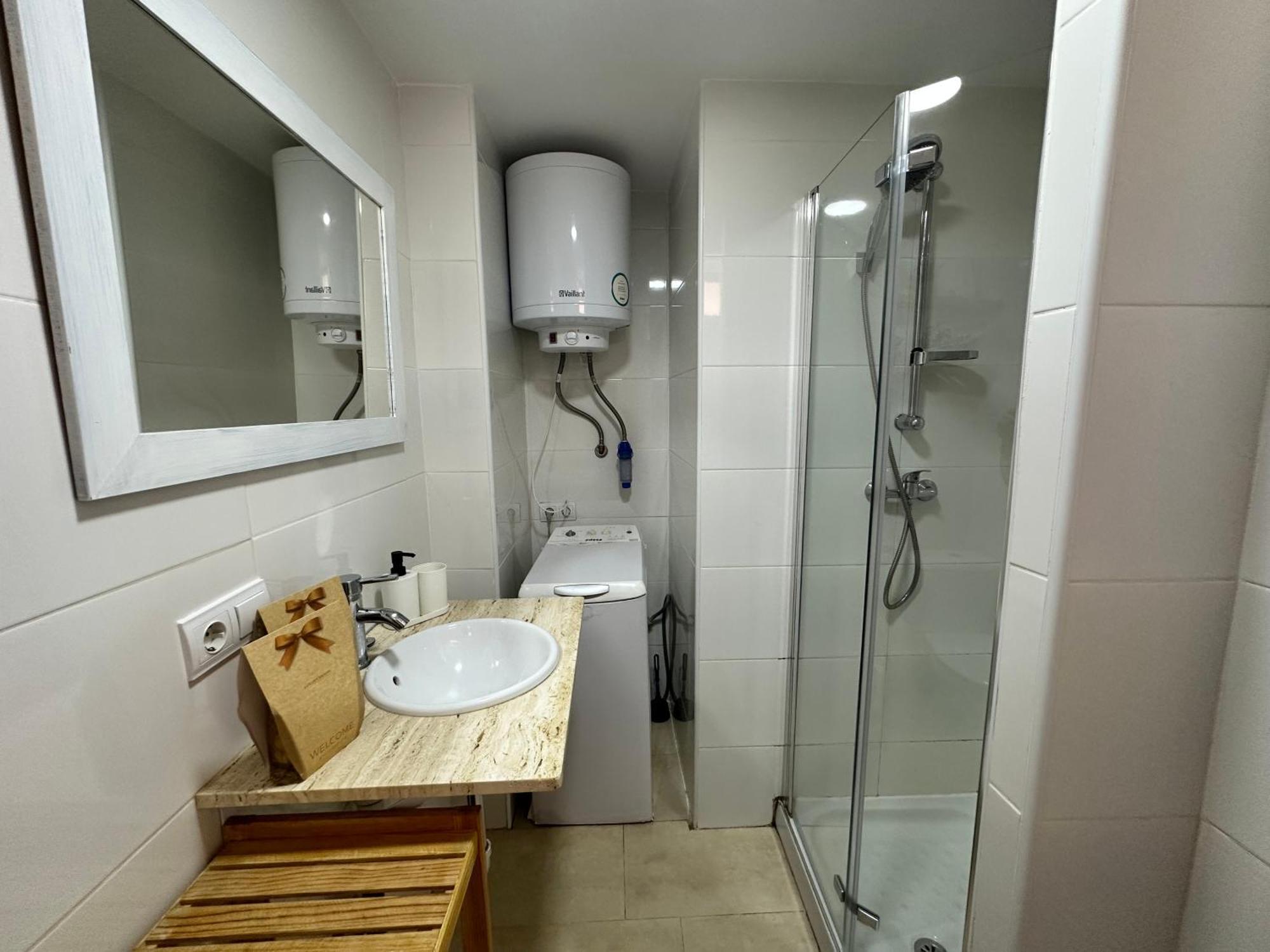 Ver952 - Vistas Mar Y Piscina, Wifi, Playa 600 Metros, Centro 150 Metros Apartamento