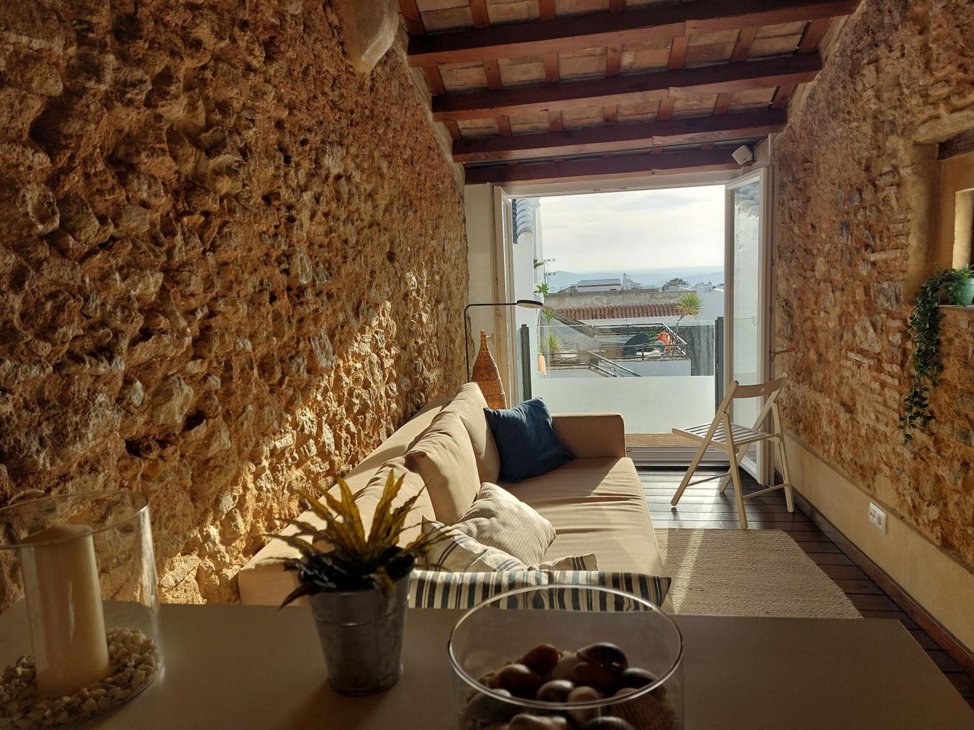 Apartamento Sidonia, Luxury Historic Modern Townhouse, Swimming Pool, Terraces, Sea View.