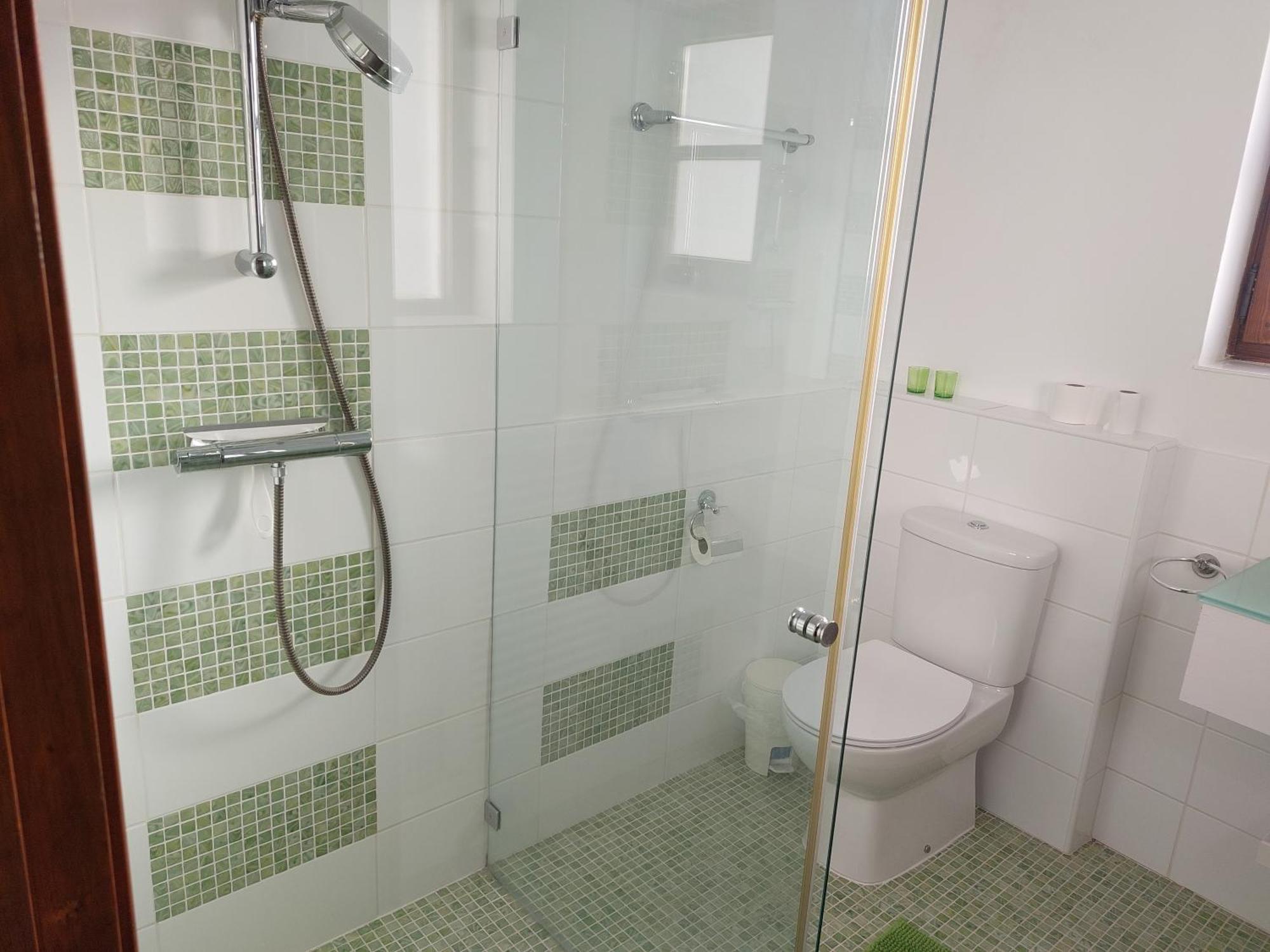 Sidonia, Luxury Historic Modern Townhouse, Swimming Pool, Terraces, Sea View.
