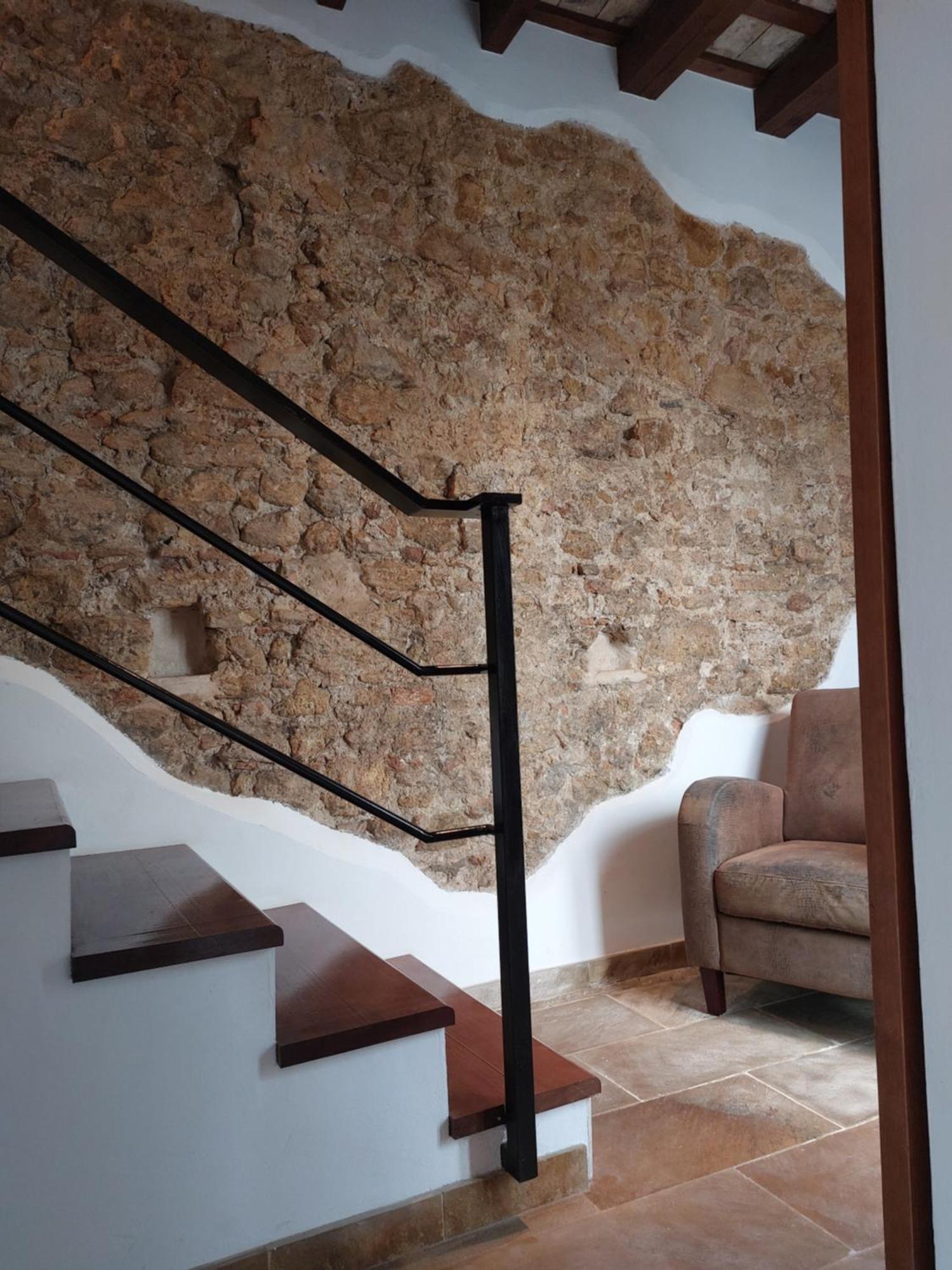 Sidonia, Luxury Historic Modern Townhouse, Swimming Pool, Terraces, Sea View.